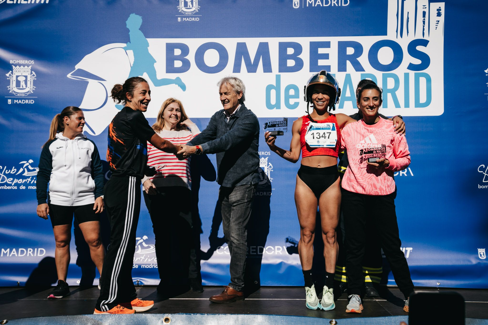 Todas las fotos de la premiación de la Carrera Bomberos de Madrid 2023 10