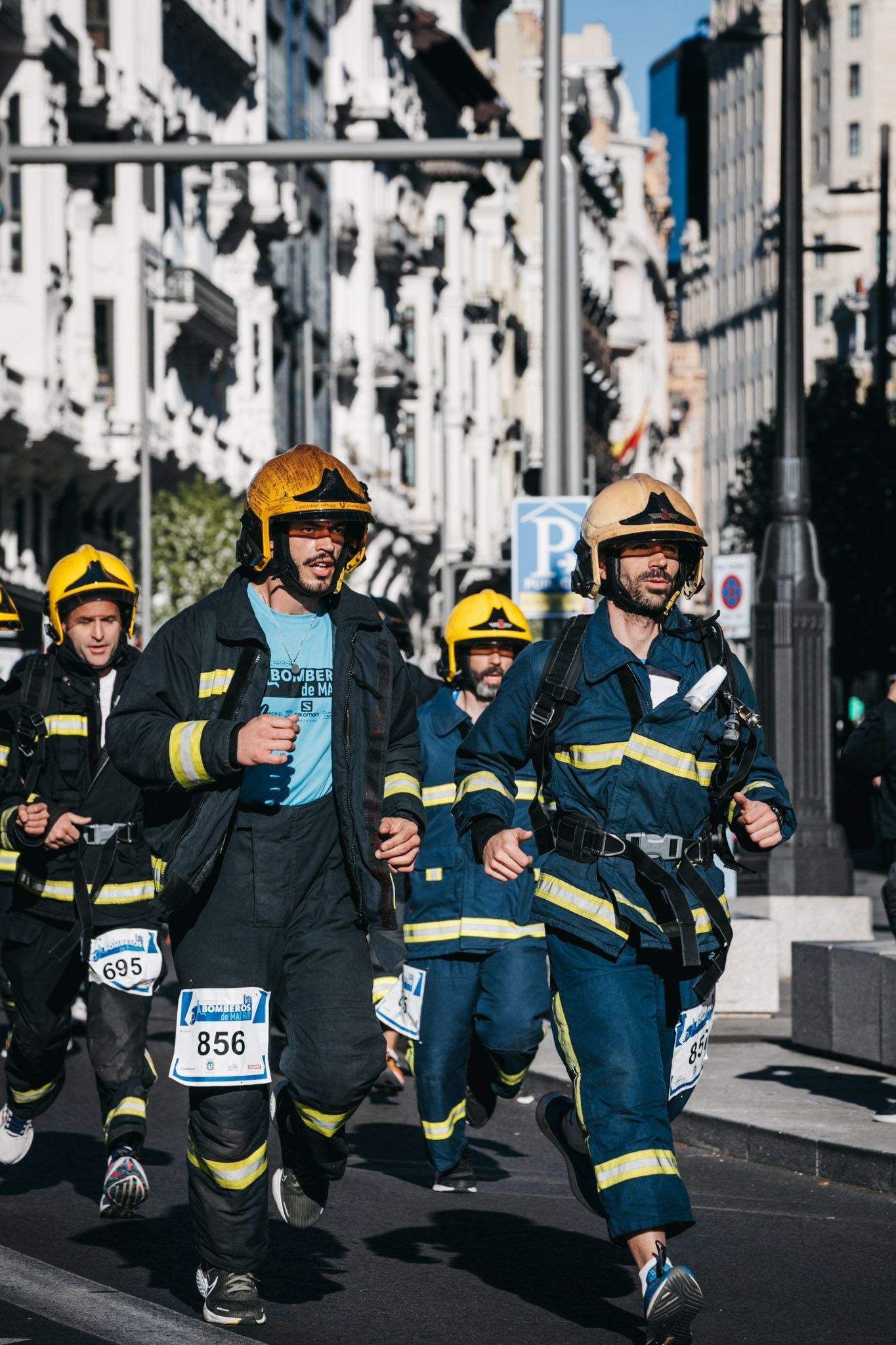 Todas las fotos del recorrido de la Carrera Bomberos de Madrid 20235