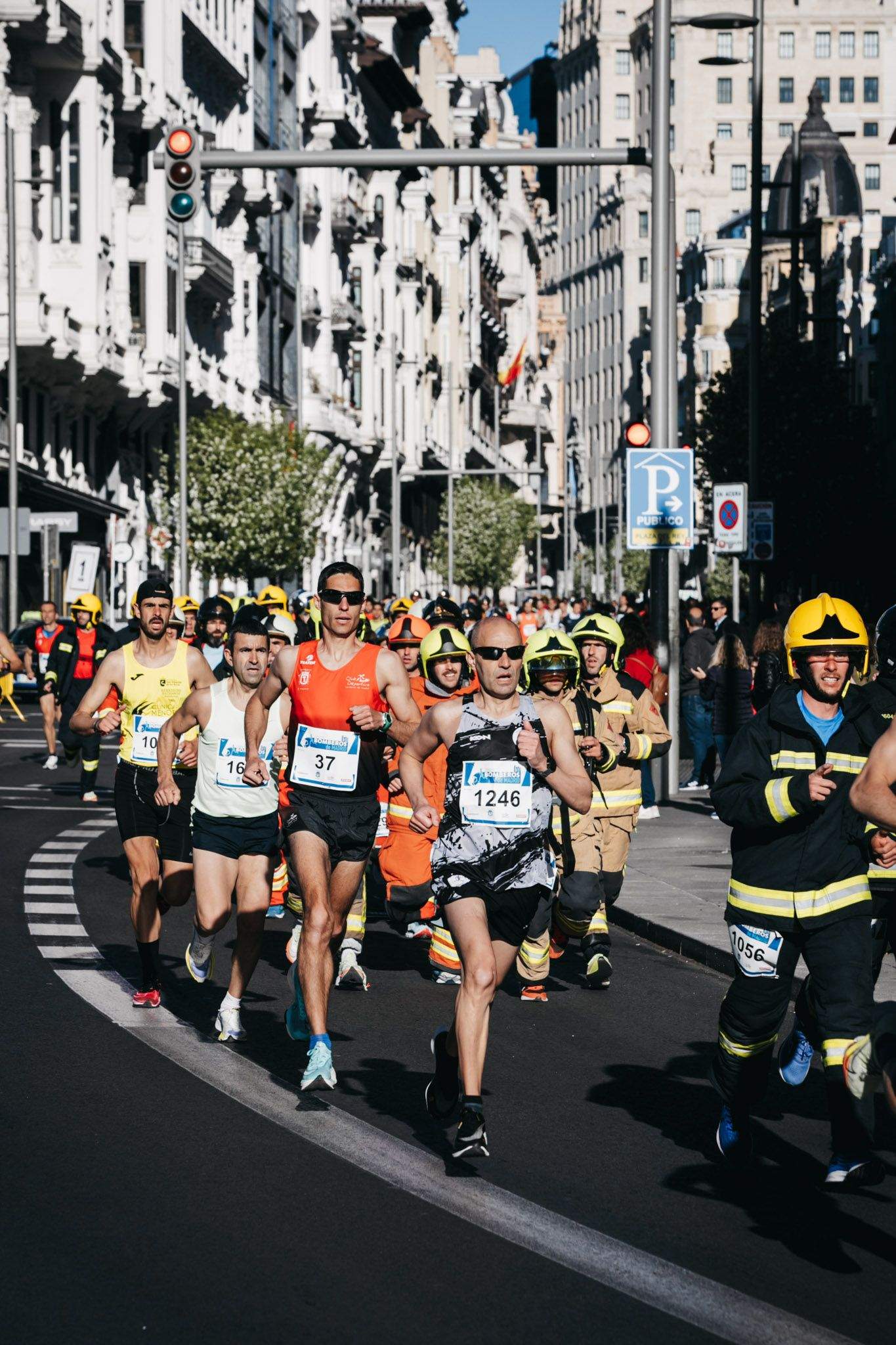 Todas las fotos del recorrido de la Carrera Bomberos de Madrid 20237