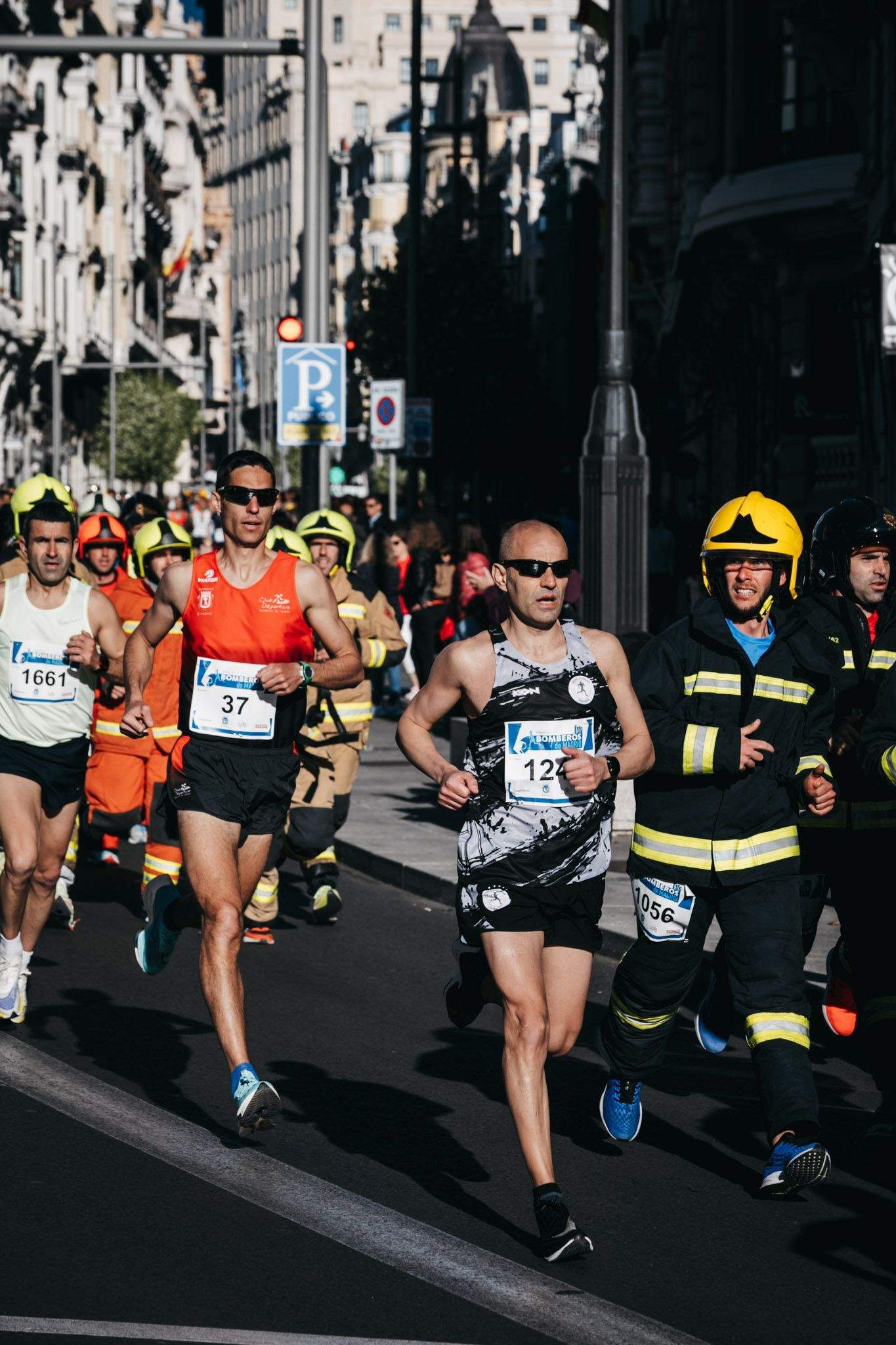 Todas las fotos del recorrido de la Carrera Bomberos de Madrid 20239