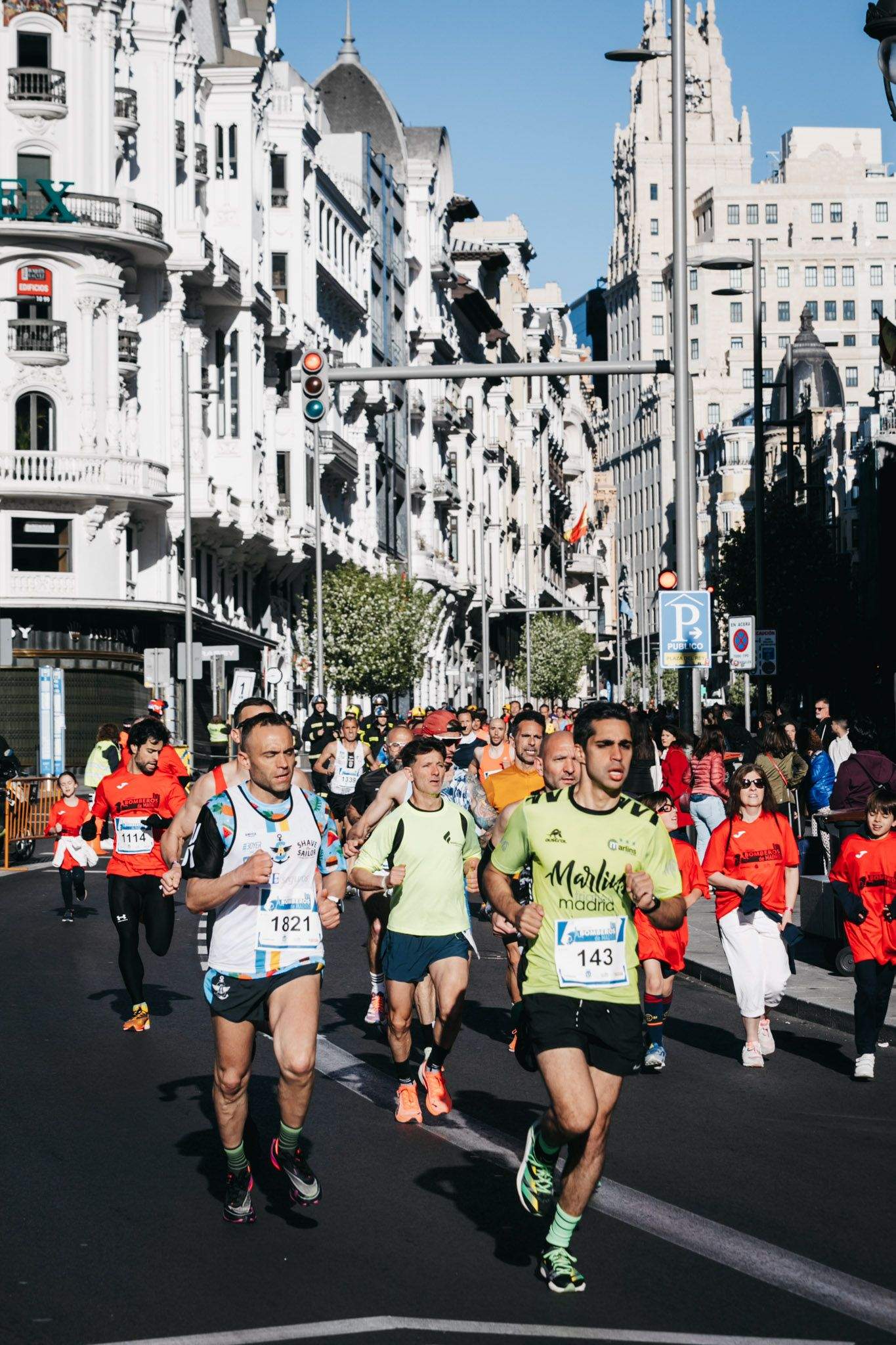 Todas las fotos del recorrido de la Carrera Bomberos de Madrid 202319