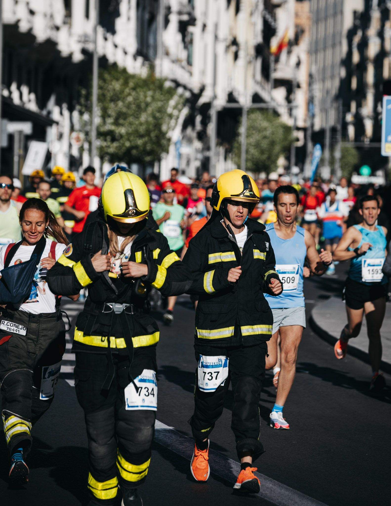 Todas las fotos del recorrido de la Carrera Bomberos de Madrid 202322