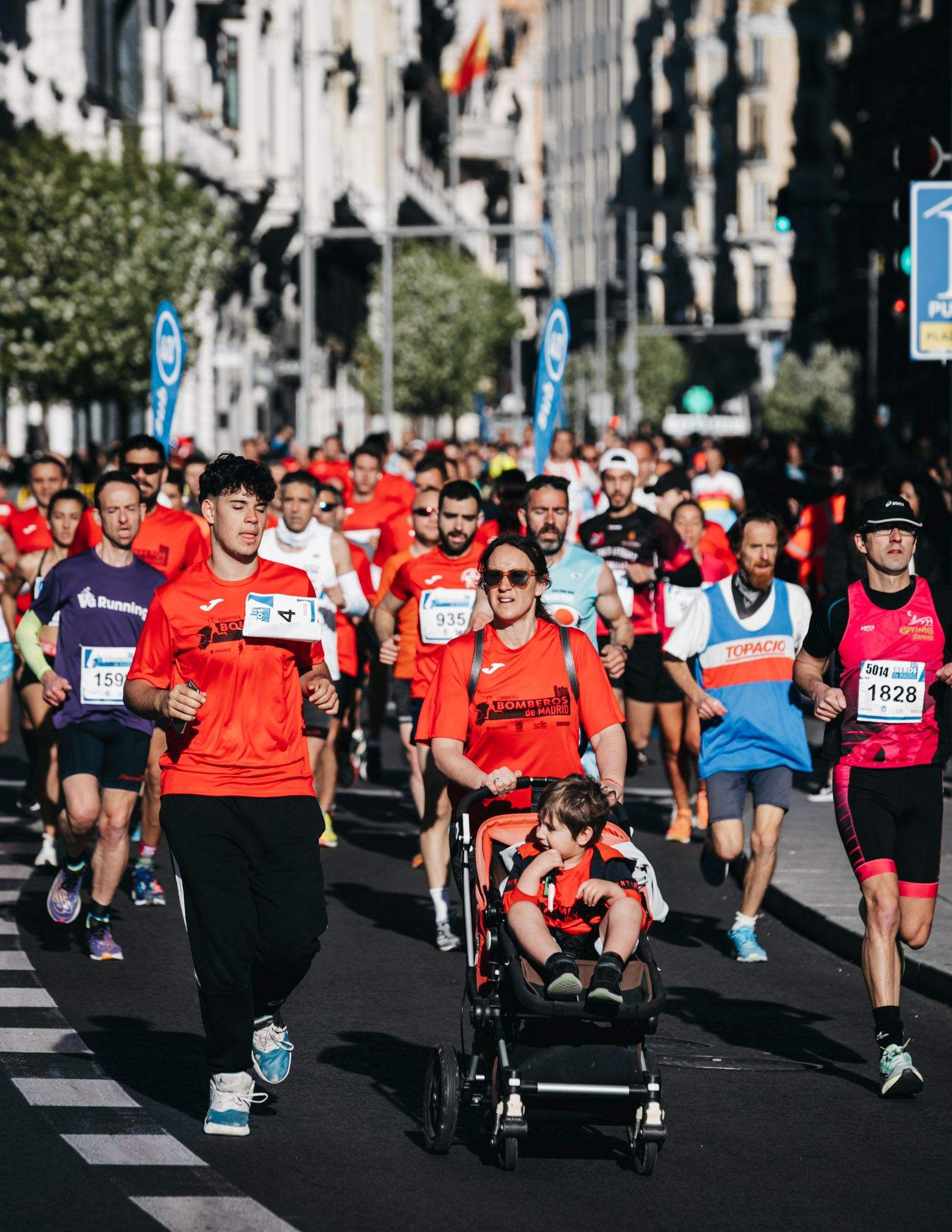 Todas las fotos del recorrido de la Carrera Bomberos de Madrid 202323