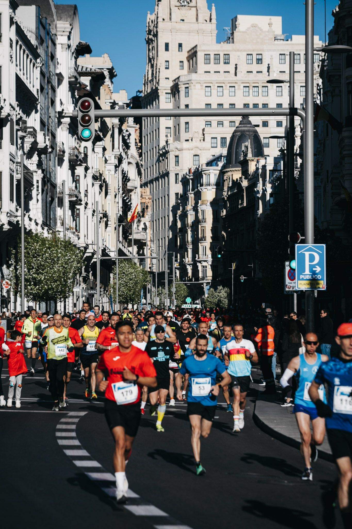 Todas las fotos del recorrido de la Carrera Bomberos de Madrid 202326