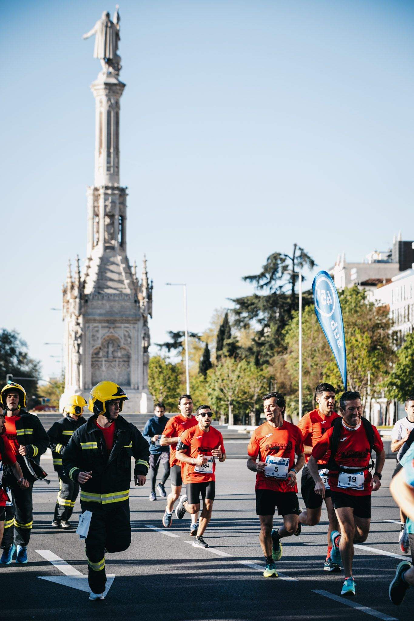 Todas las fotos del recorrido de la Carrera Bomberos de Madrid 202333