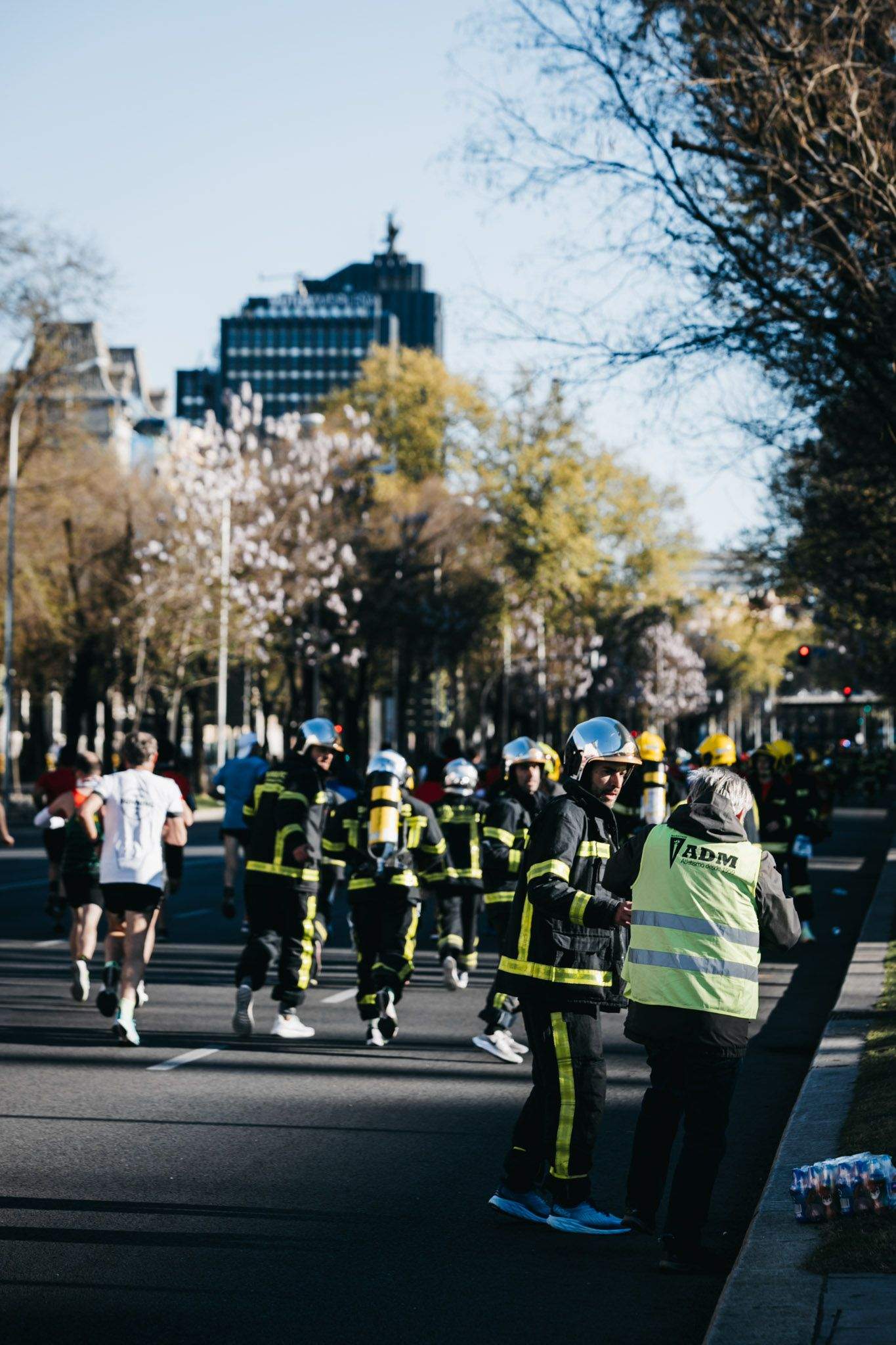 Todas las fotos del recorrido de la Carrera Bomberos de Madrid 202338