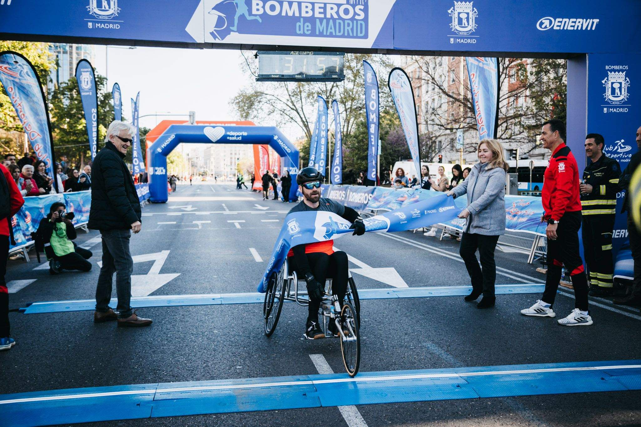 Todas las fotos del recorrido de la Carrera Bomberos de Madrid 202369
