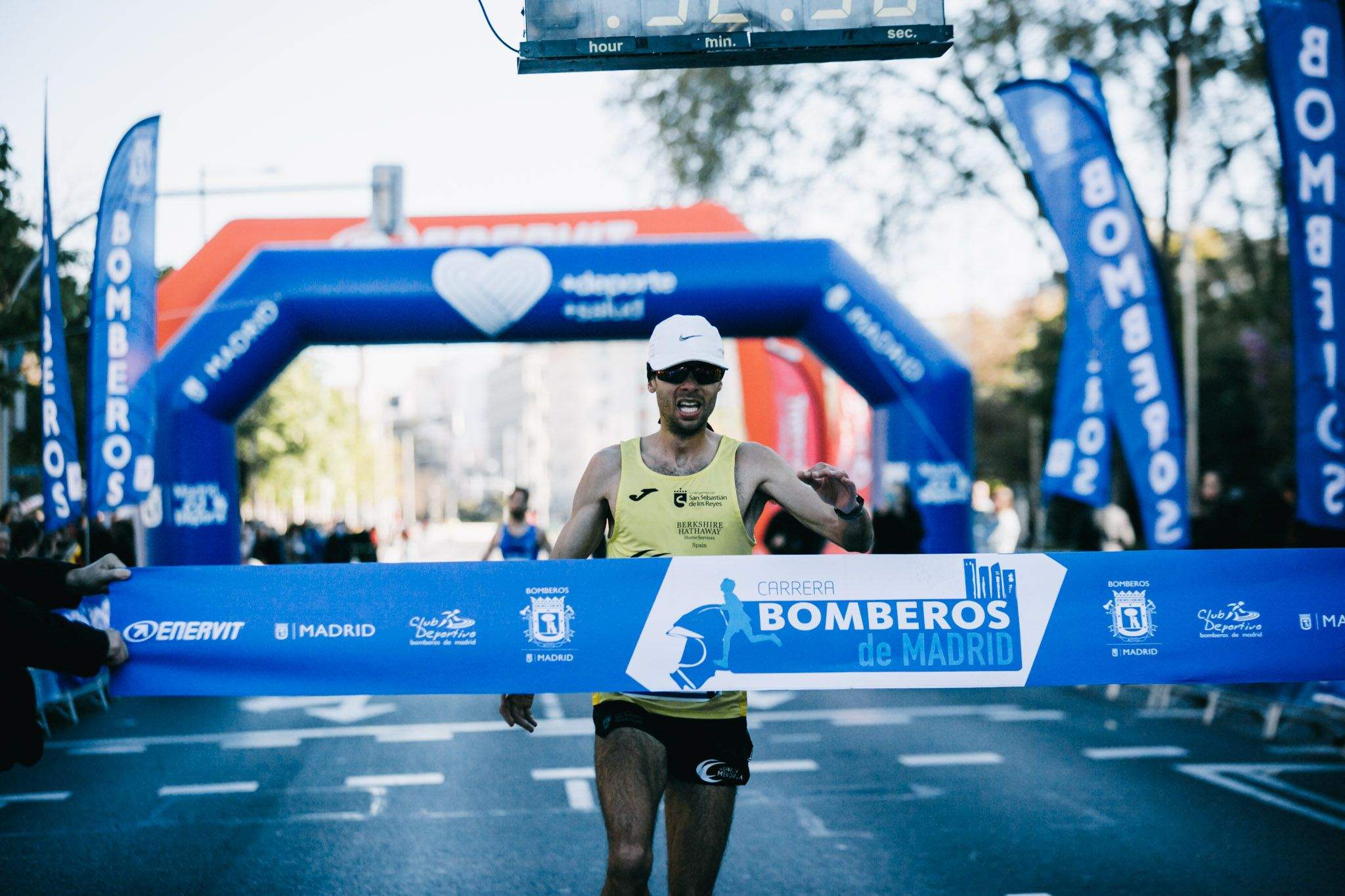 Todas las fotos del recorrido de la Carrera Bomberos de Madrid 202371
