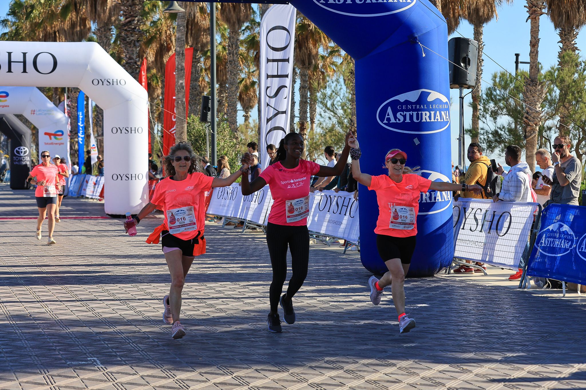 Las mejores fotos de la Carrera de la Mujer Central Lechera Asturiana de Valencia. 0452