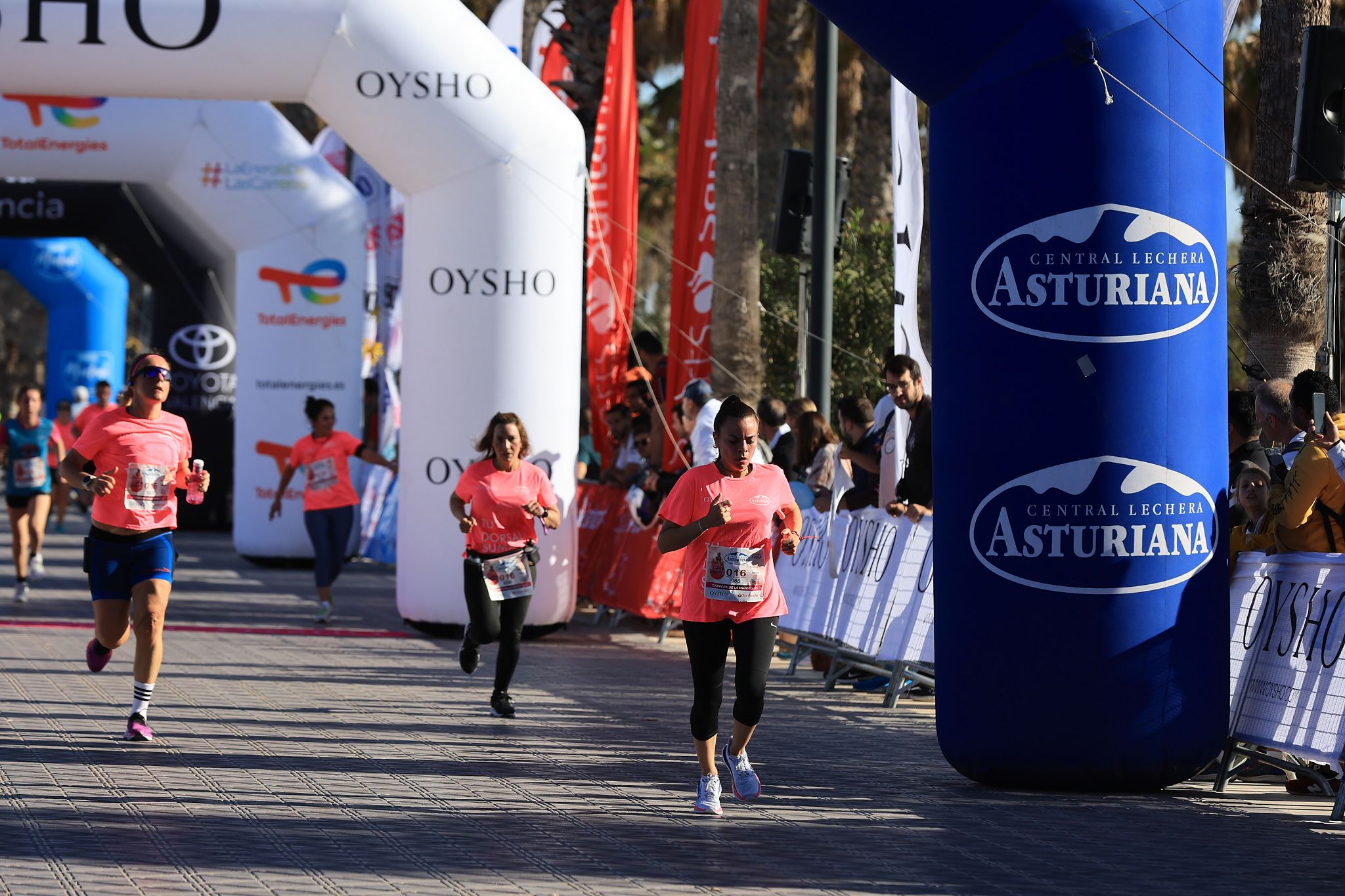 Las mejores fotos de la Carrera de la Mujer Central Lechera Asturiana de Valencia. 0466