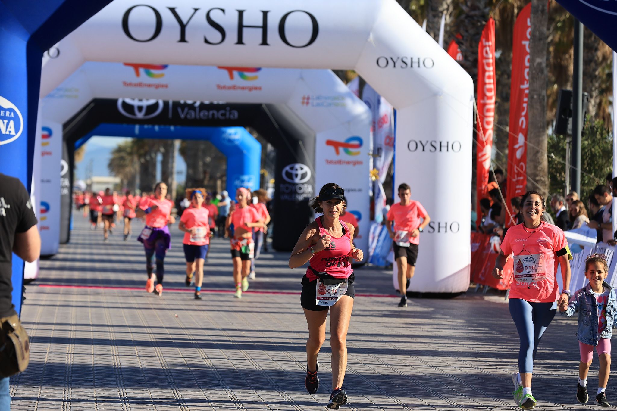 Las mejores fotos de la Carrera de la Mujer Central Lechera Asturiana de Valencia. 0471