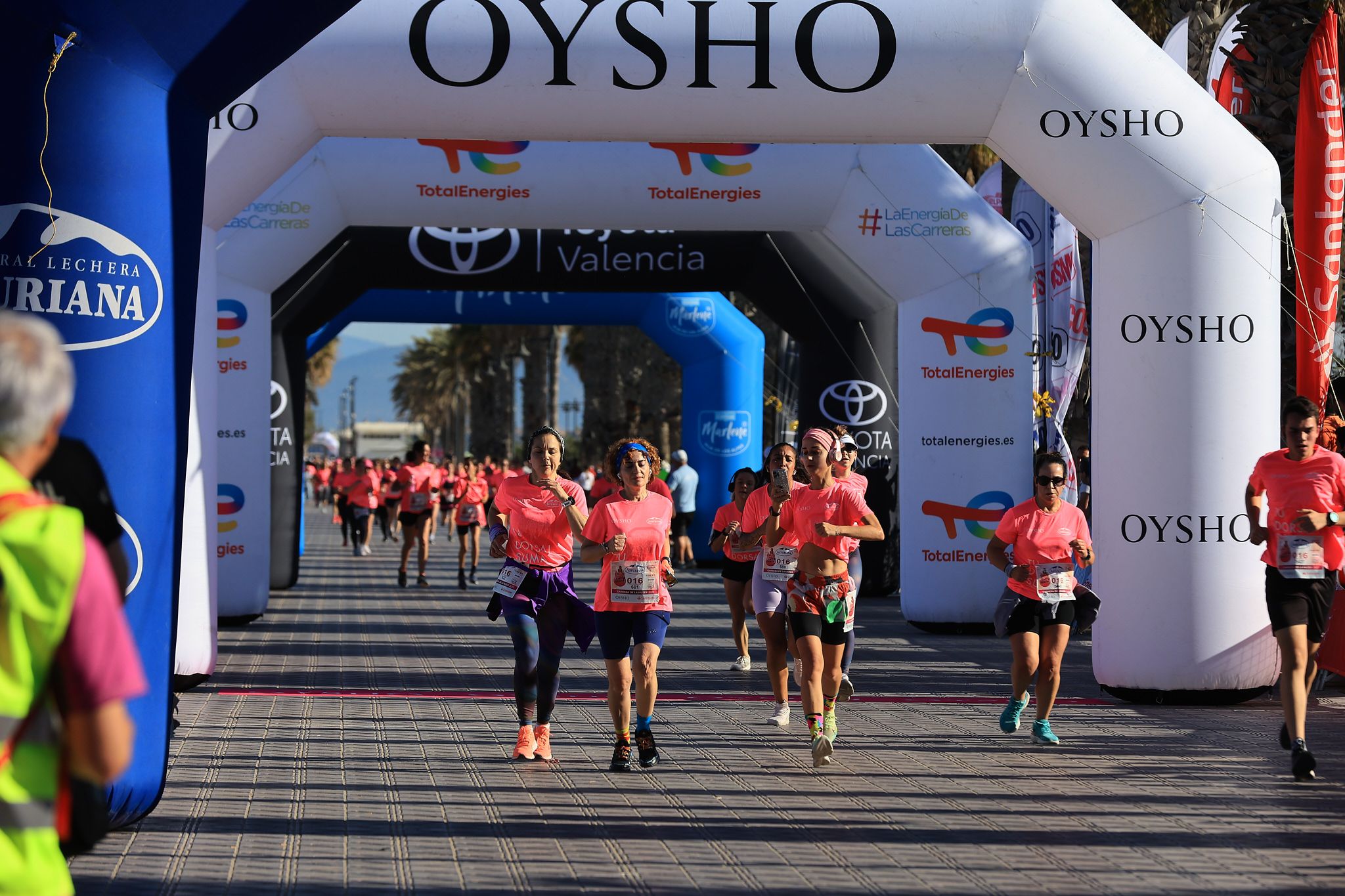 Las mejores fotos de la Carrera de la Mujer Central Lechera Asturiana de Valencia. 0473