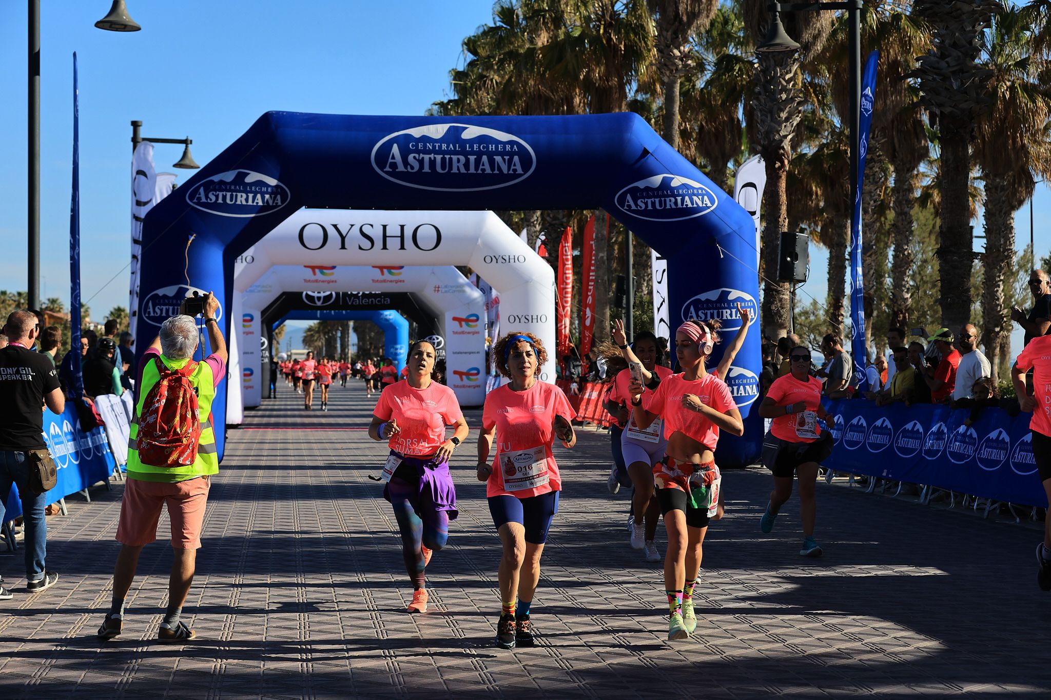 Las mejores fotos de la Carrera de la Mujer Central Lechera Asturiana de Valencia. 0477