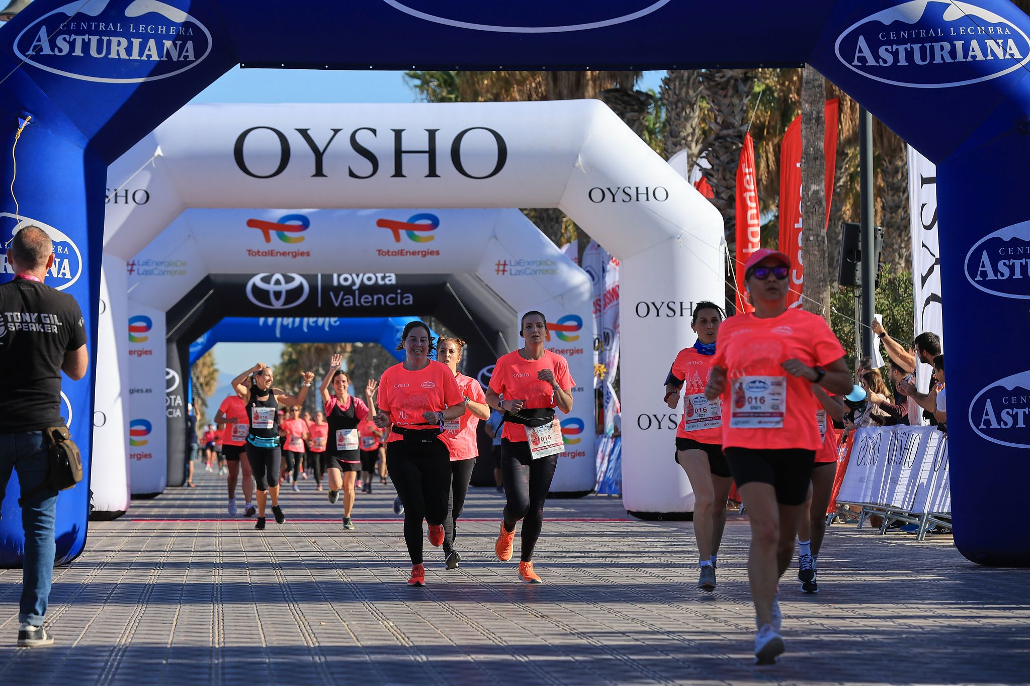 Las mejores fotos de la Carrera de la Mujer Central Lechera Asturiana de Valencia. 0482