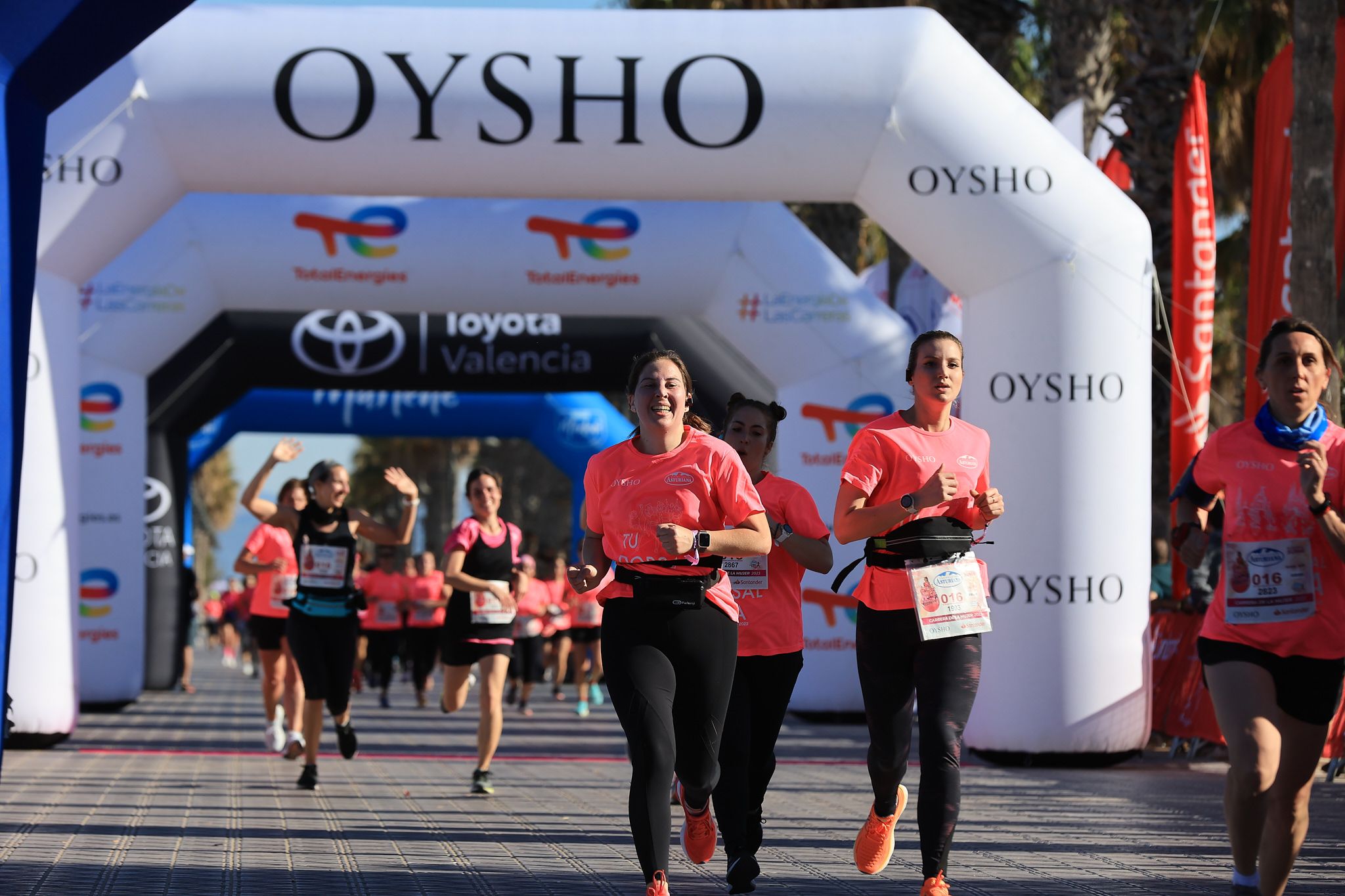Las mejores fotos de la Carrera de la Mujer Central Lechera Asturiana de Valencia. 0483