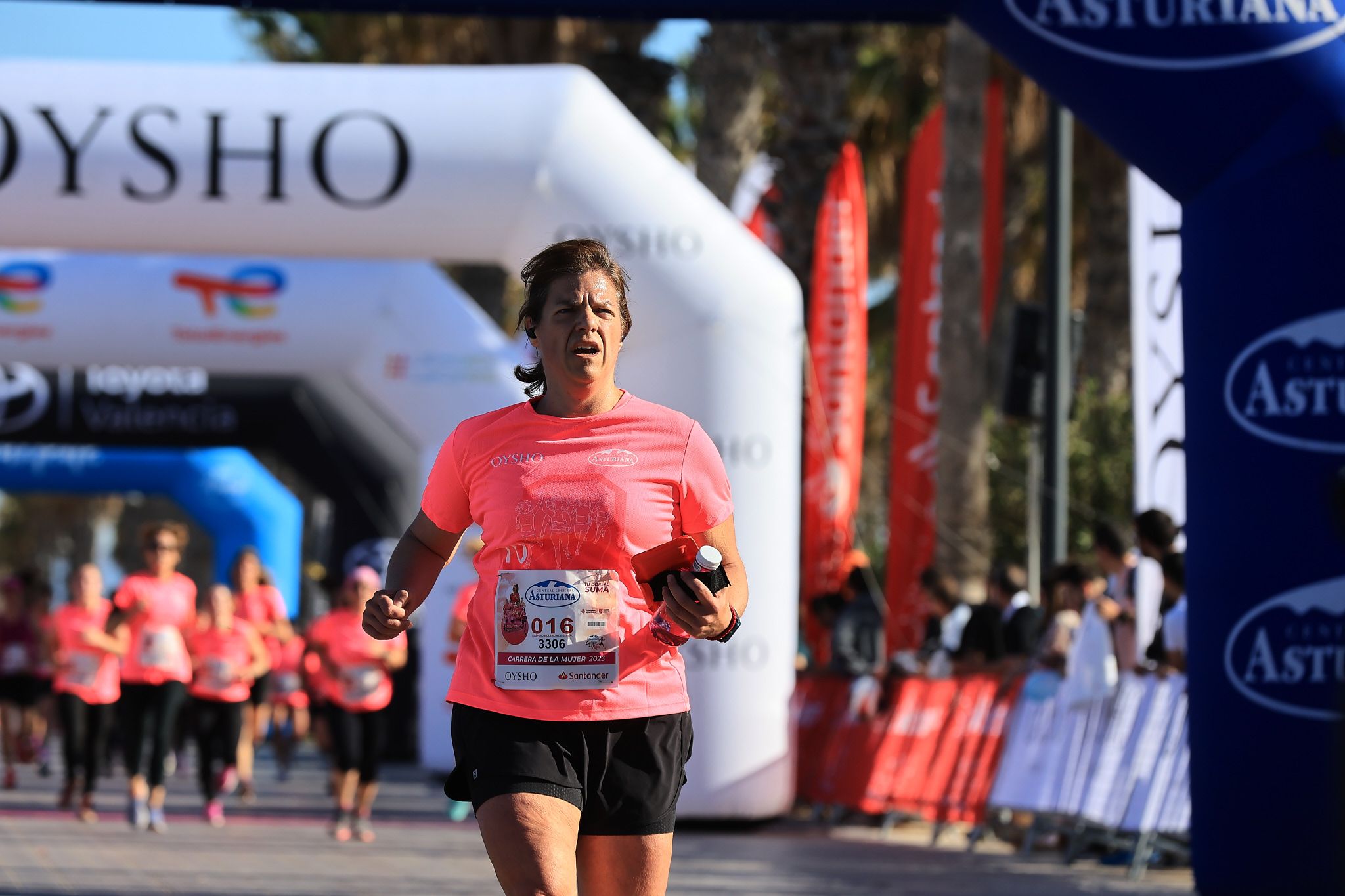 Las mejores fotos de la Carrera de la Mujer Central Lechera Asturiana de Valencia. 0488