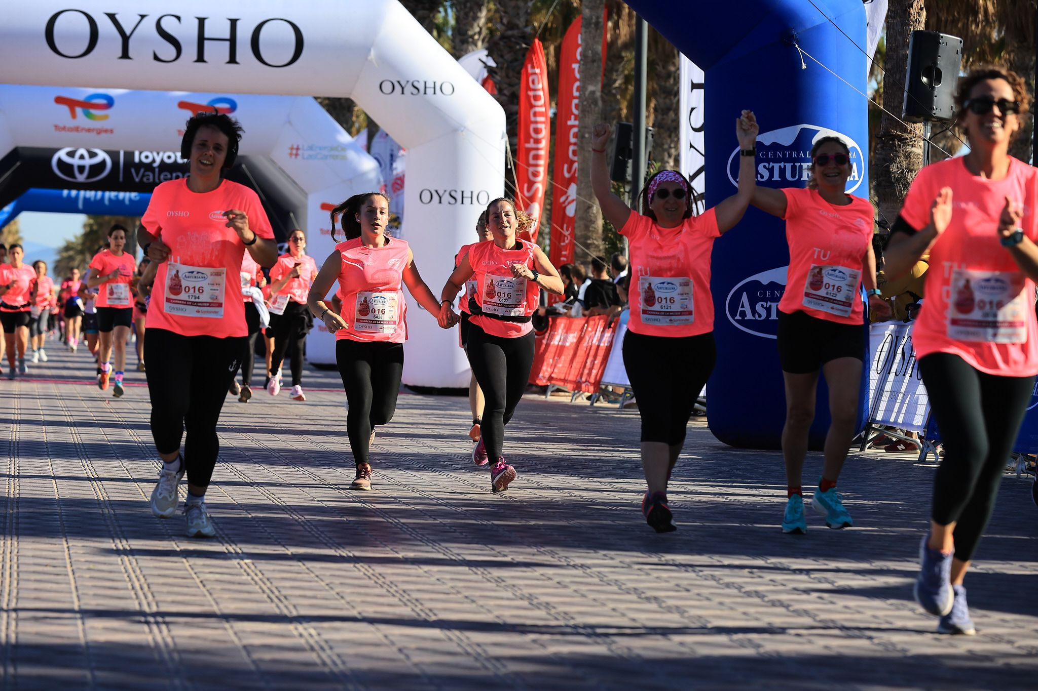 Las mejores fotos de la Carrera de la Mujer Central Lechera Asturiana de Valencia. 0491