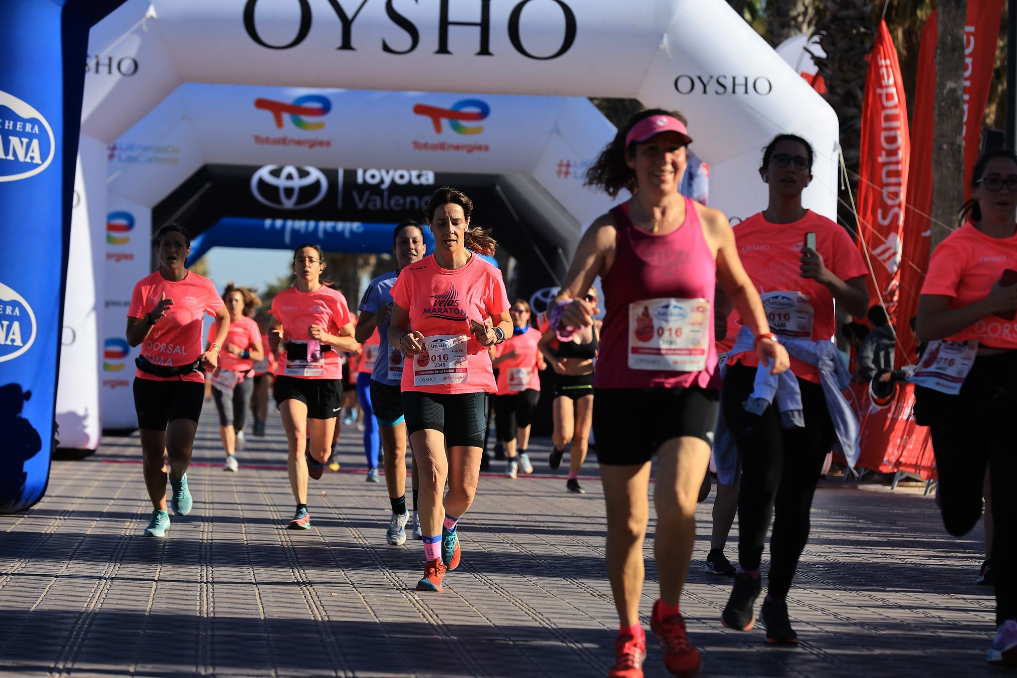 Las mejores fotos de la Carrera de la Mujer Central Lechera Asturiana de Valencia. 0493