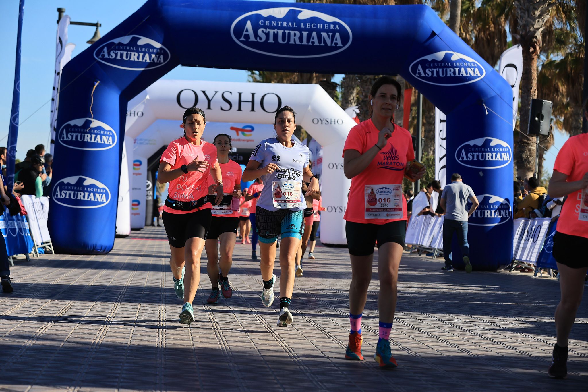Las mejores fotos de la Carrera de la Mujer Central Lechera Asturiana de Valencia. 0495