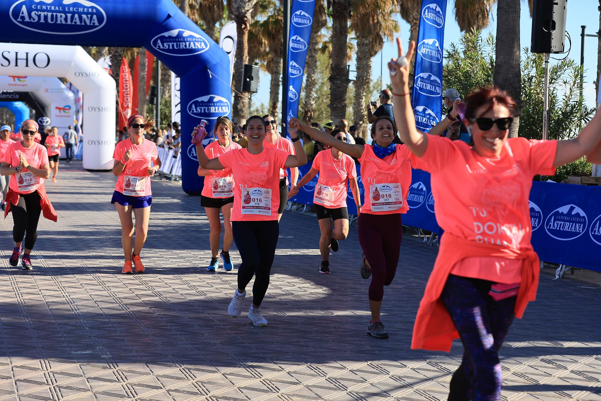 Las mejores fotos de la Carrera de la Mujer Central Lechera Asturiana de Valencia. 0511