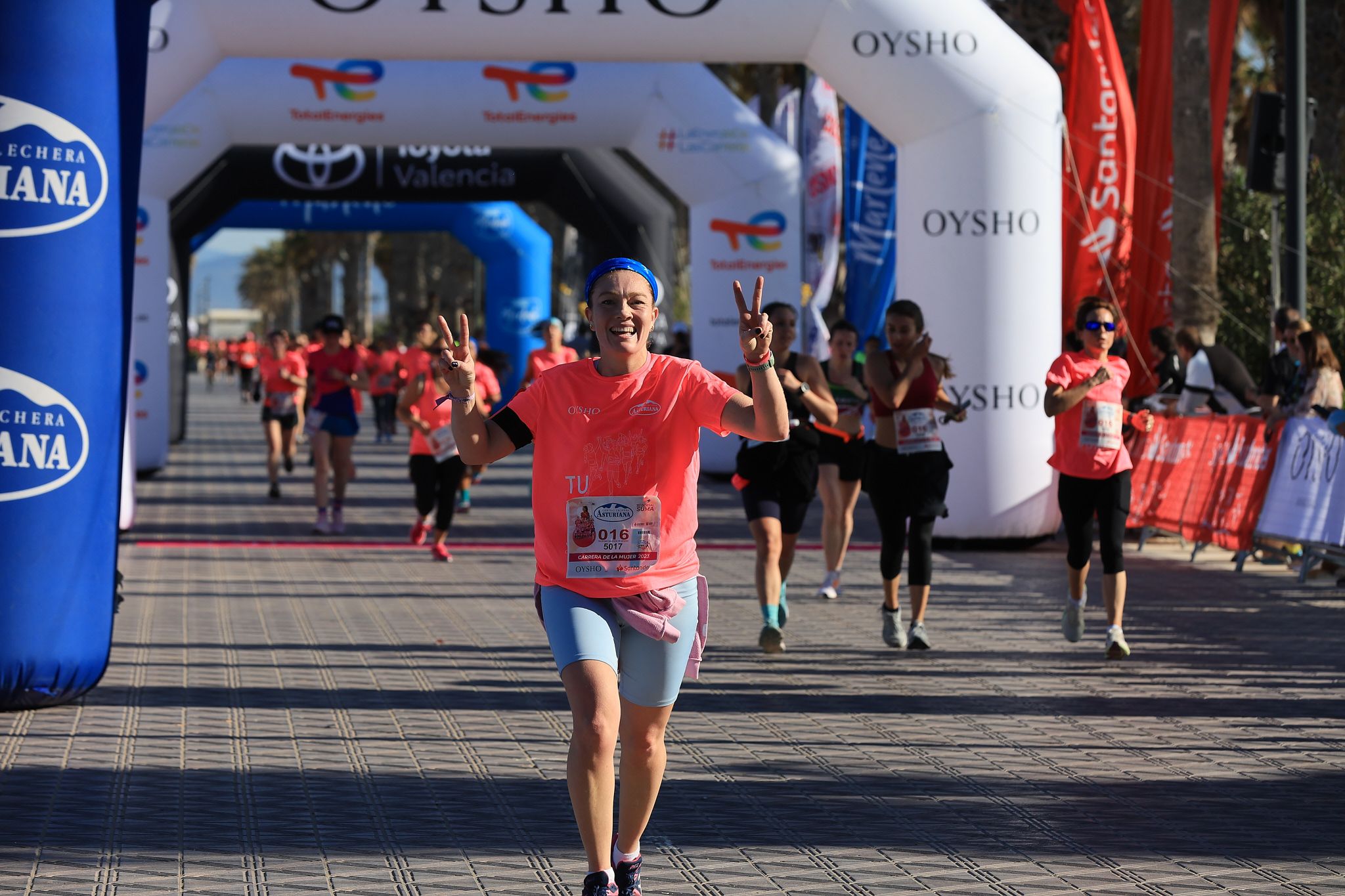 Las mejores fotos de la Carrera de la Mujer Central Lechera Asturiana de Valencia. 0518
