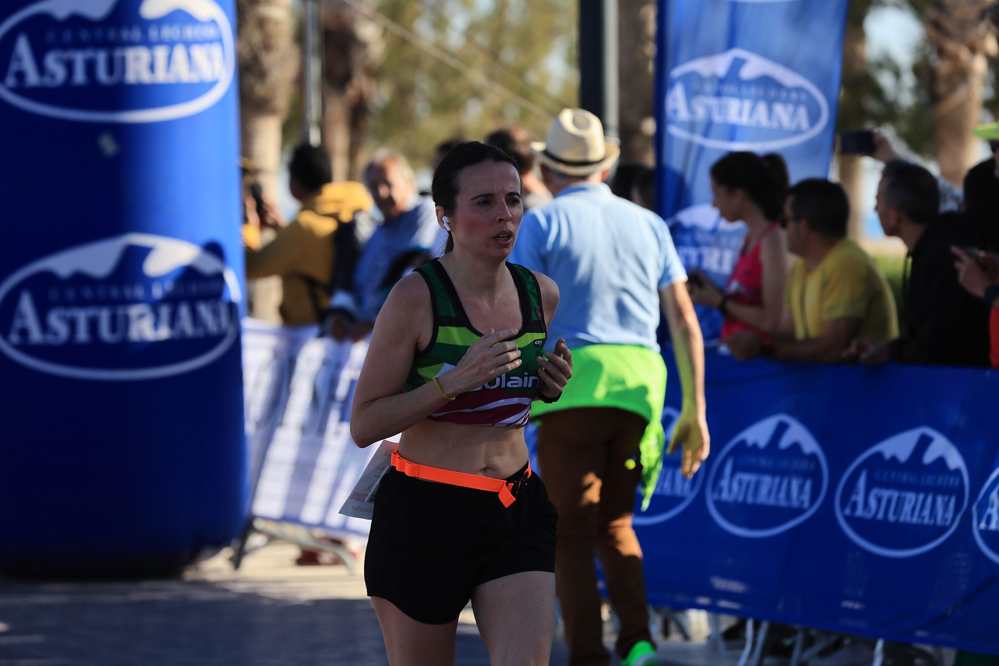 Las mejores fotos de la Carrera de la Mujer Central Lechera Asturiana de Valencia. 0523
