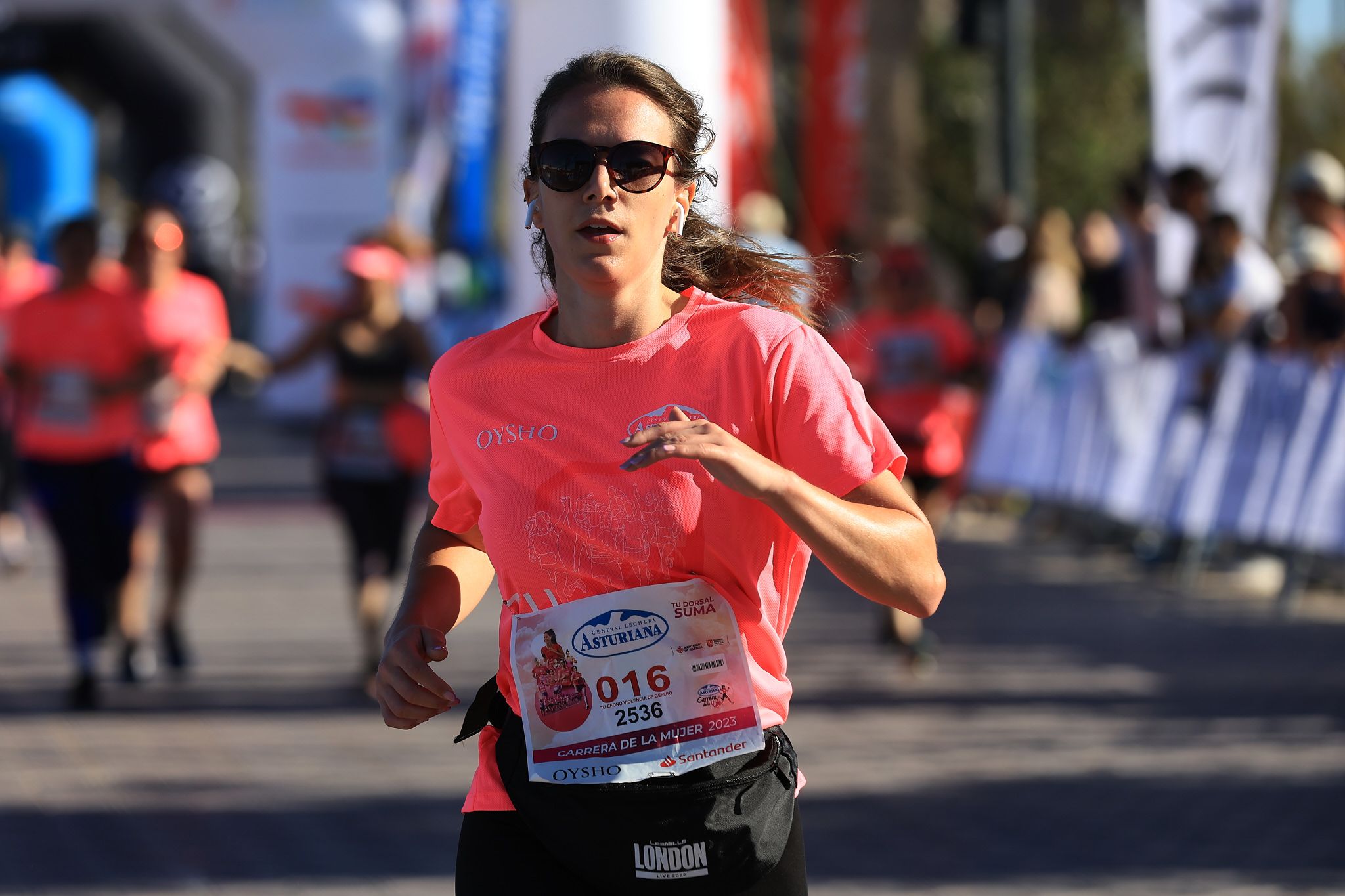 Las mejores fotos de la Carrera de la Mujer Central Lechera Asturiana de Valencia. 0532