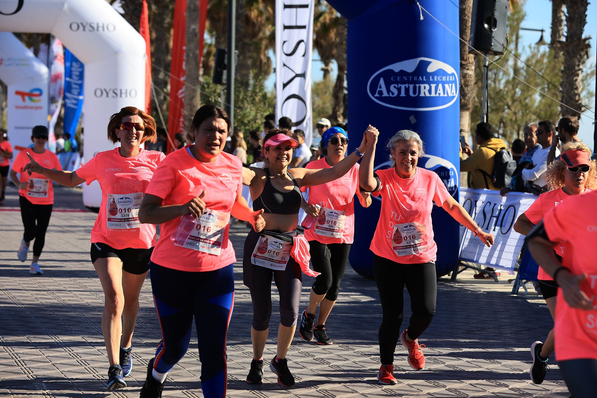 Las mejores fotos de la Carrera de la Mujer Central Lechera Asturiana de Valencia. 0533