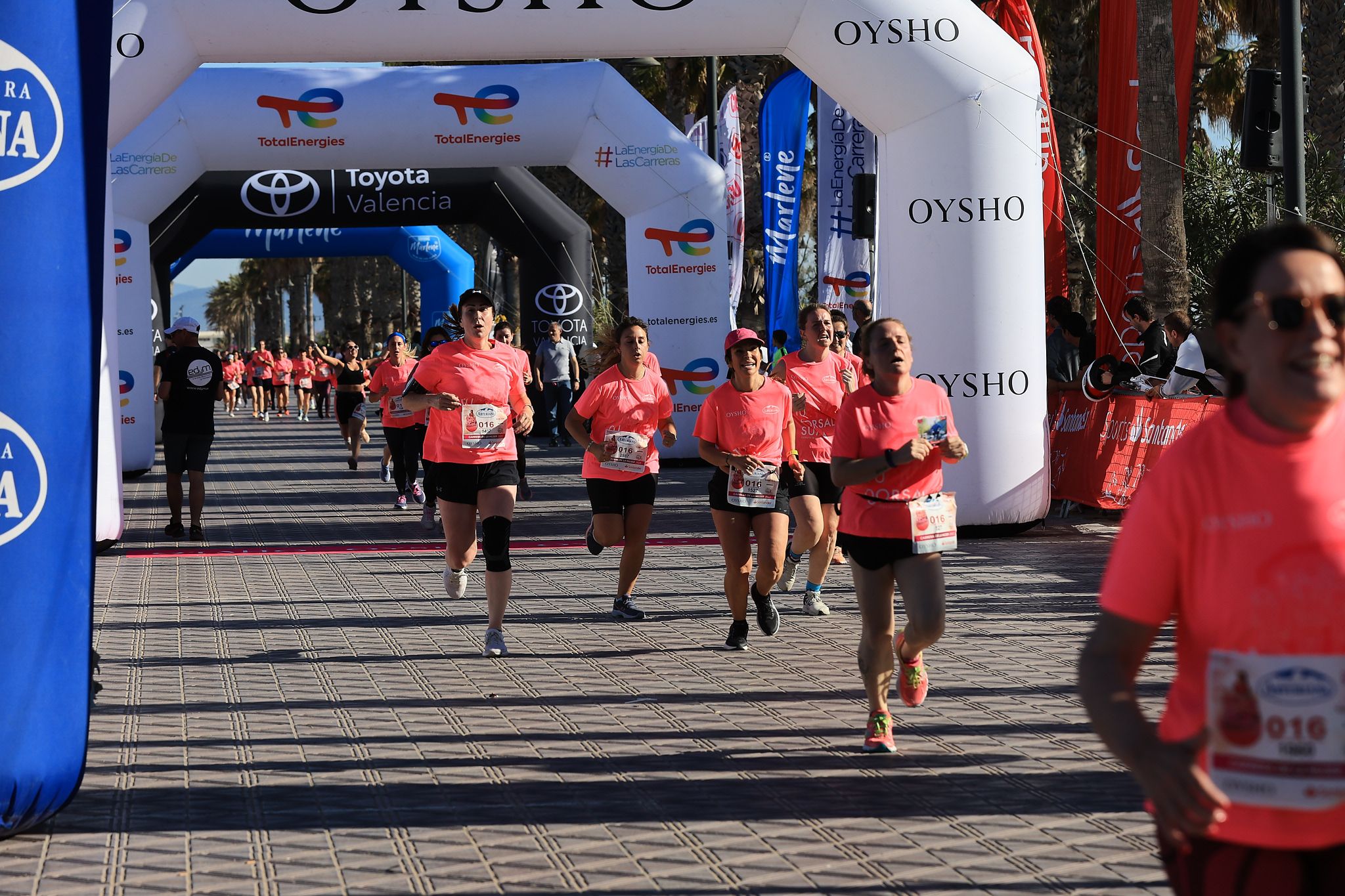 Las mejores fotos de la Carrera de la Mujer Central Lechera Asturiana de Valencia. 0546
