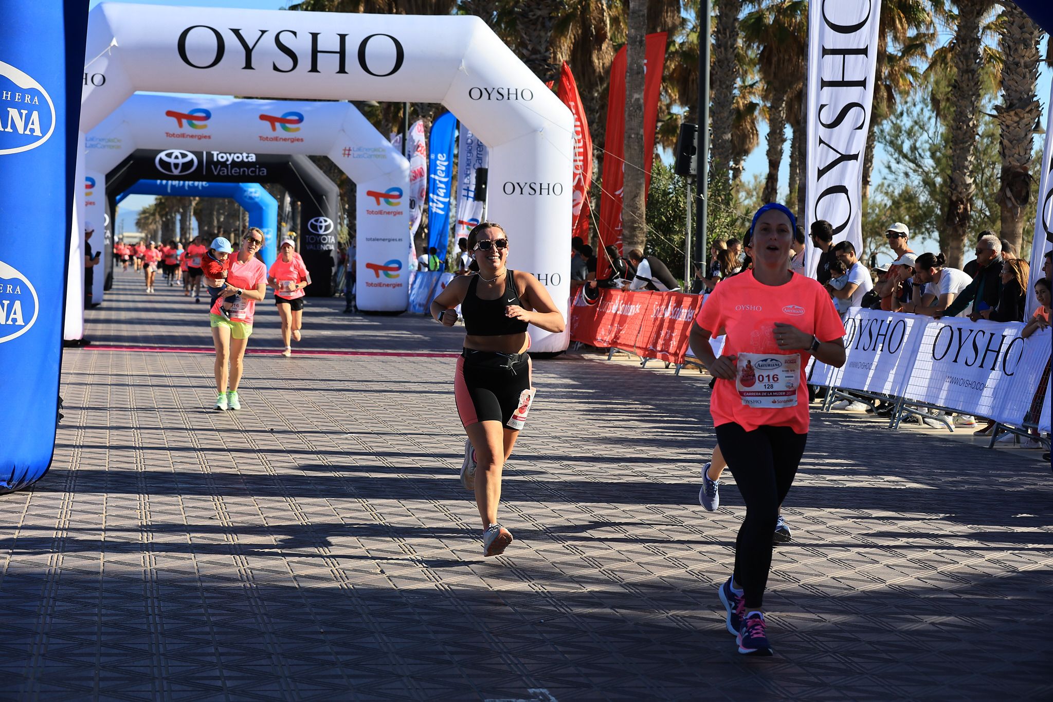 Las mejores fotos de la Carrera de la Mujer Central Lechera Asturiana de Valencia. 0553