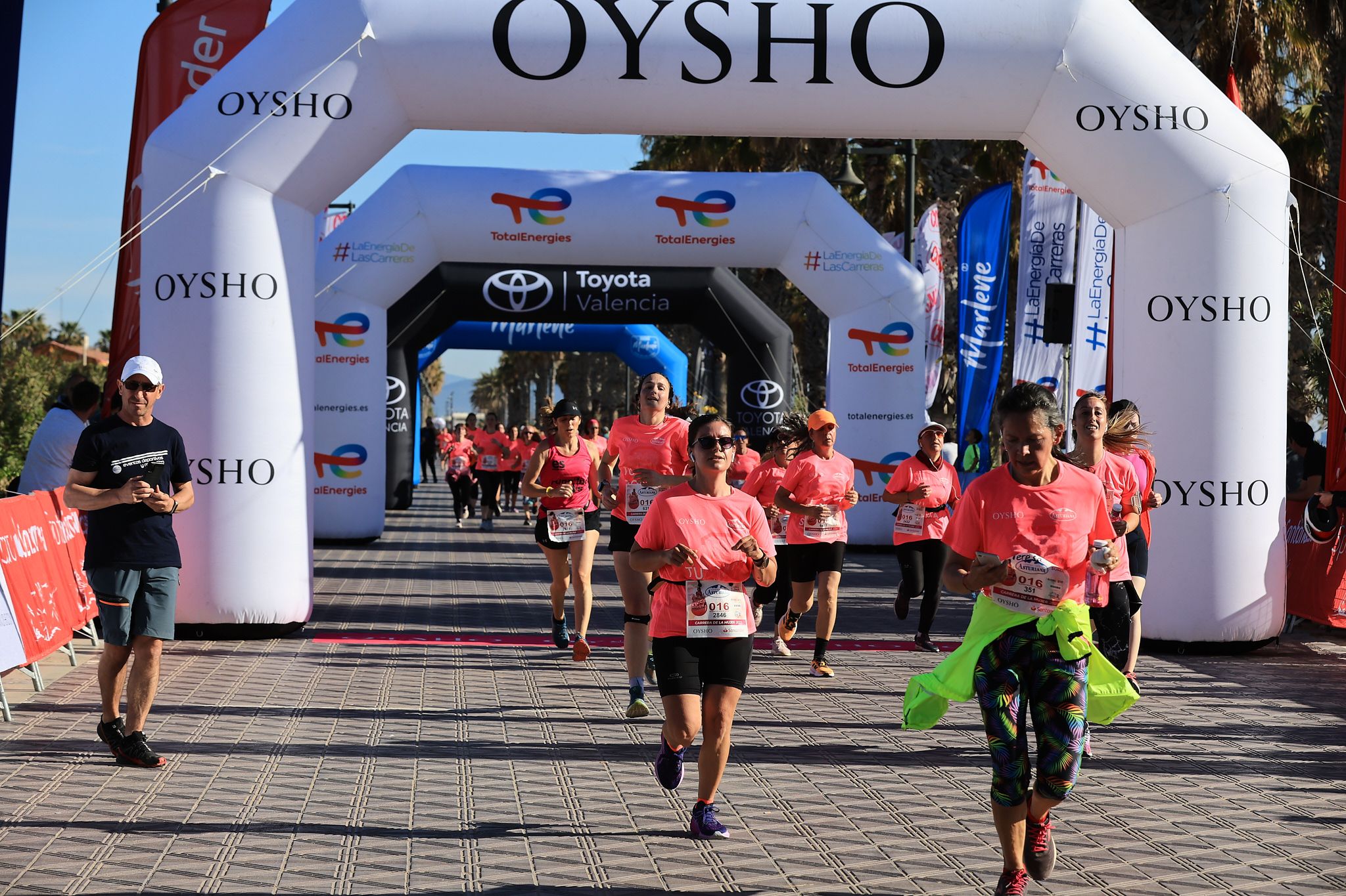 Las mejores fotos de la Carrera de la Mujer Central Lechera Asturiana de Valencia. 0566