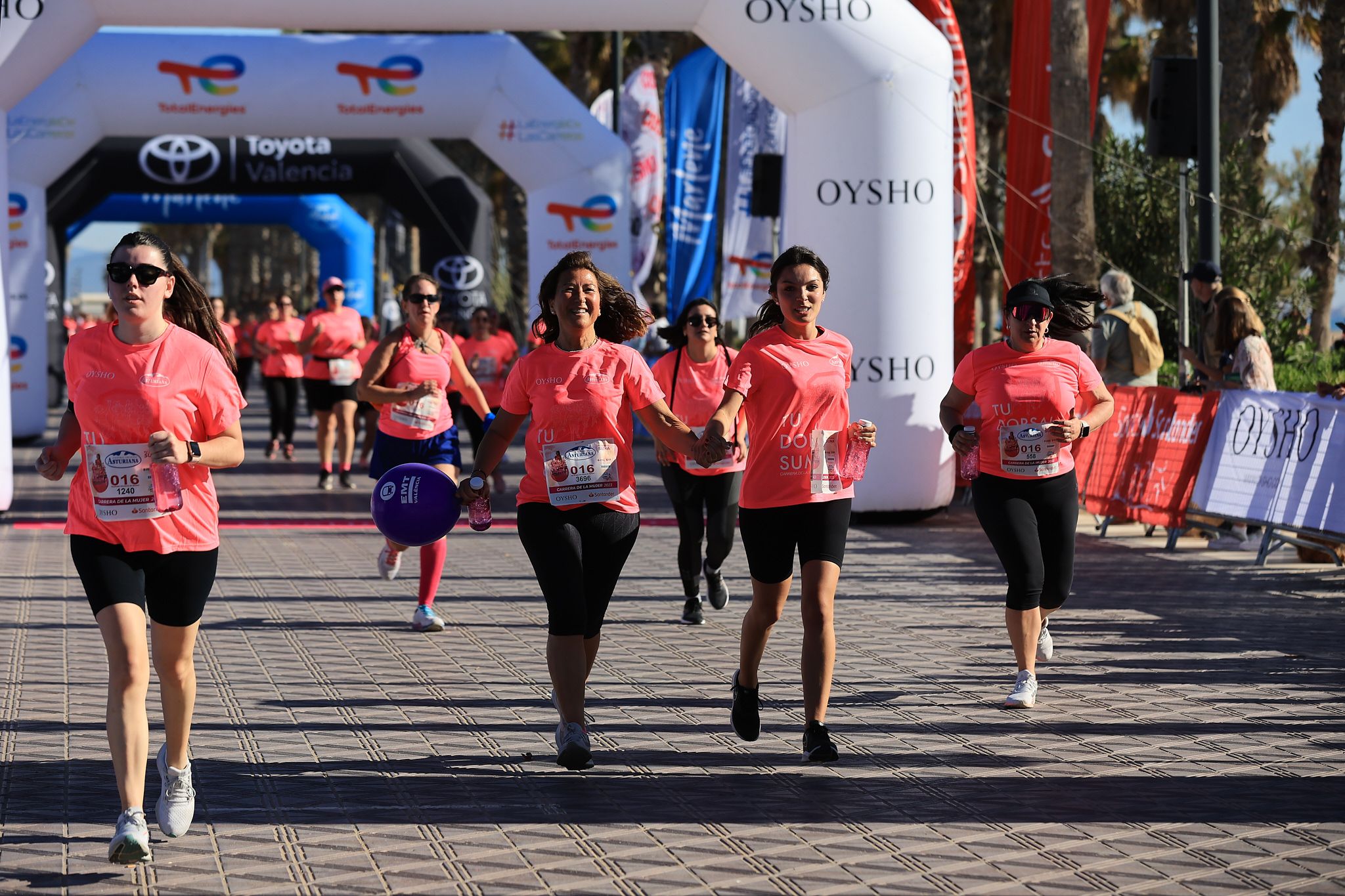 Las mejores fotos de la Carrera de la Mujer Central Lechera Asturiana de Valencia. 0775
