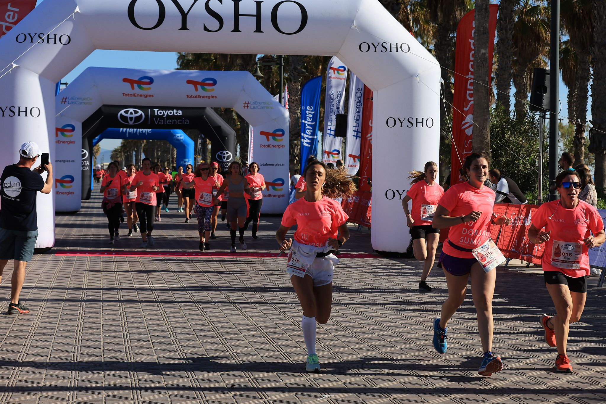 Las mejores fotos de la Carrera de la Mujer Central Lechera Asturiana de Valencia. 0571