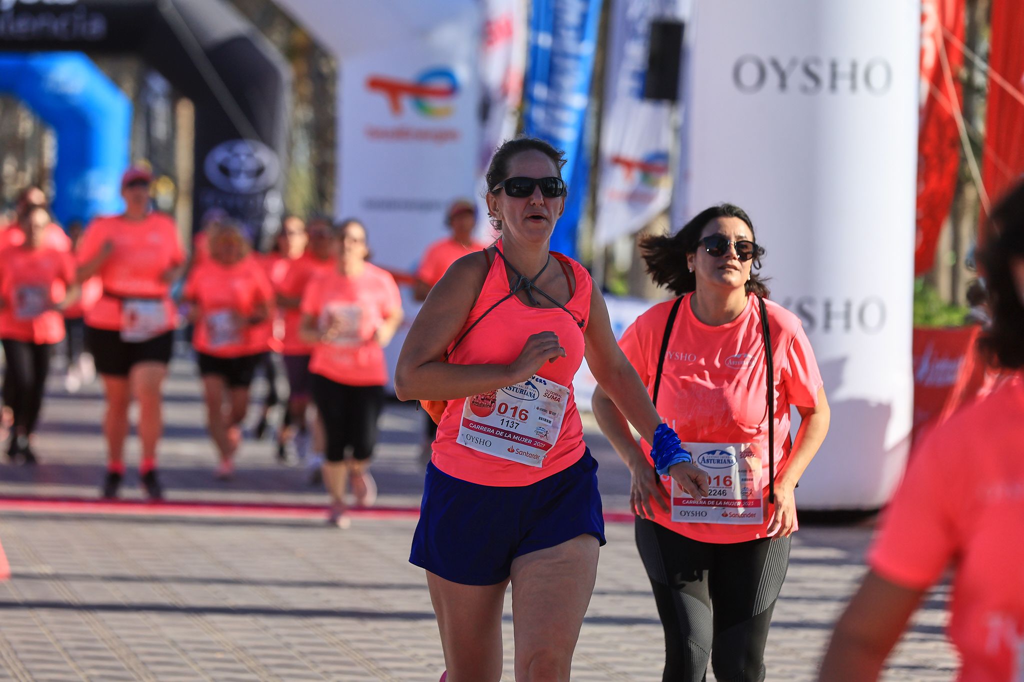 Las mejores fotos de la Carrera de la Mujer Central Lechera Asturiana de Valencia. 0776