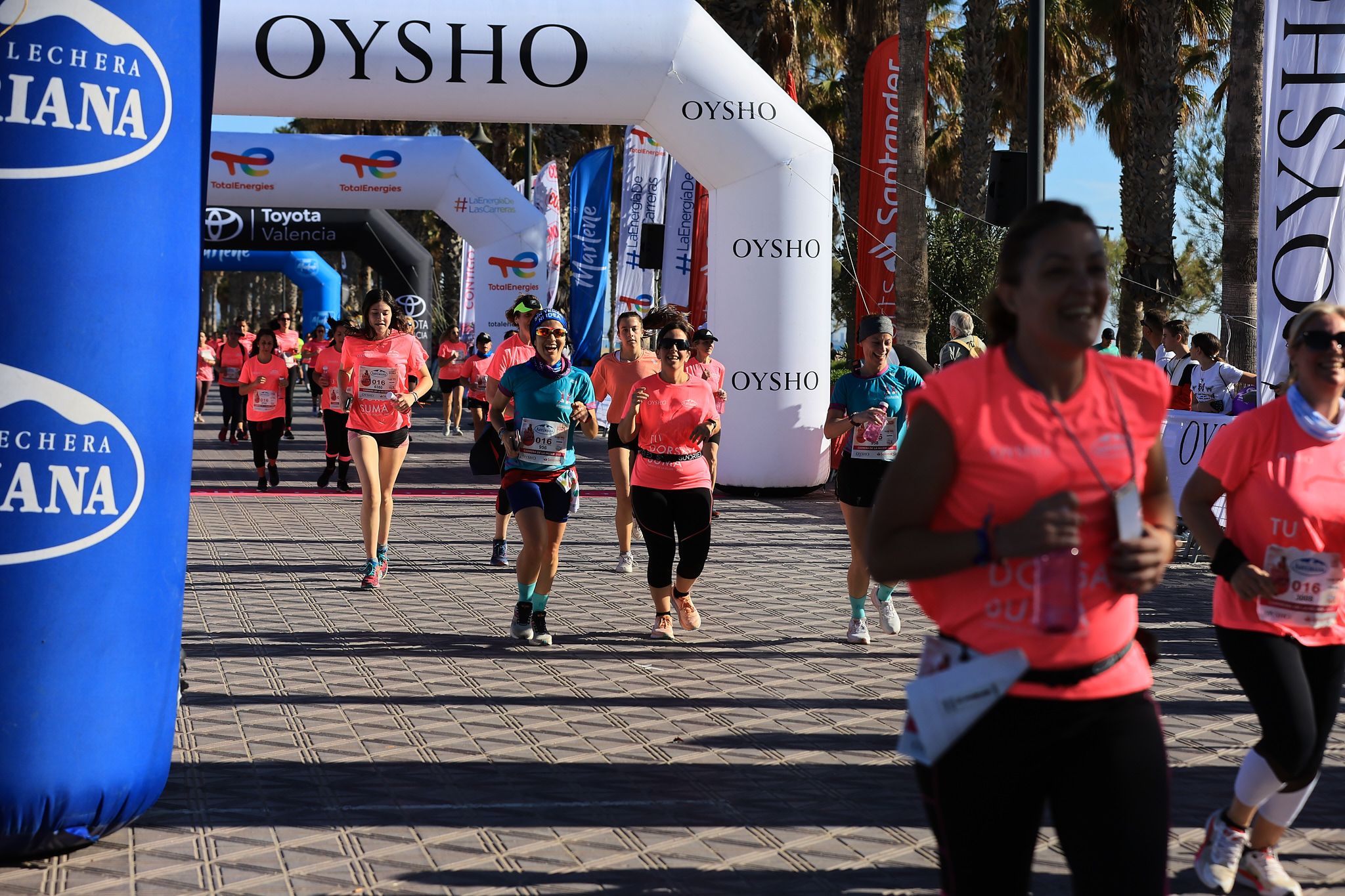Las mejores fotos de la Carrera de la Mujer Central Lechera Asturiana de Valencia. 0780