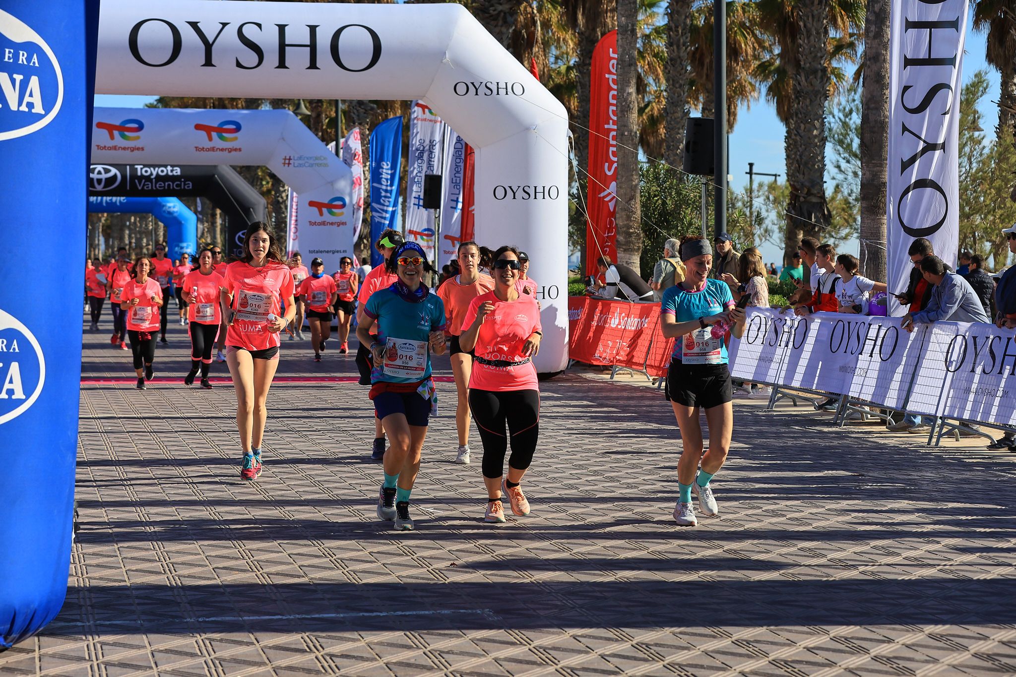 Las mejores fotos de la Carrera de la Mujer Central Lechera Asturiana de Valencia. 0782