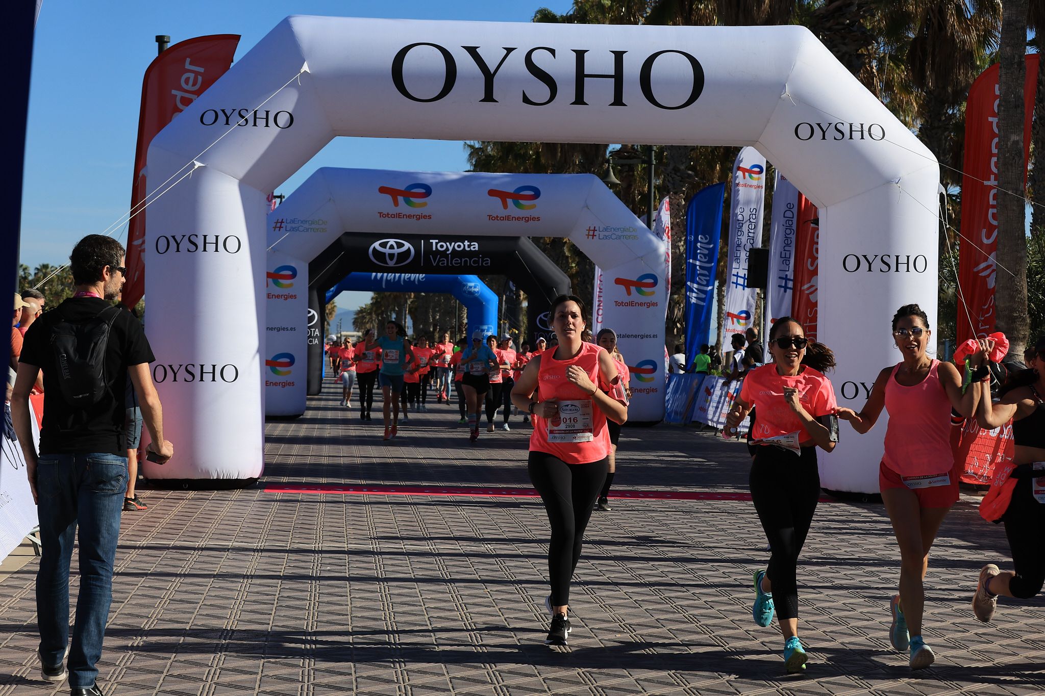 Las mejores fotos de la Carrera de la Mujer Central Lechera Asturiana de Valencia. 0580