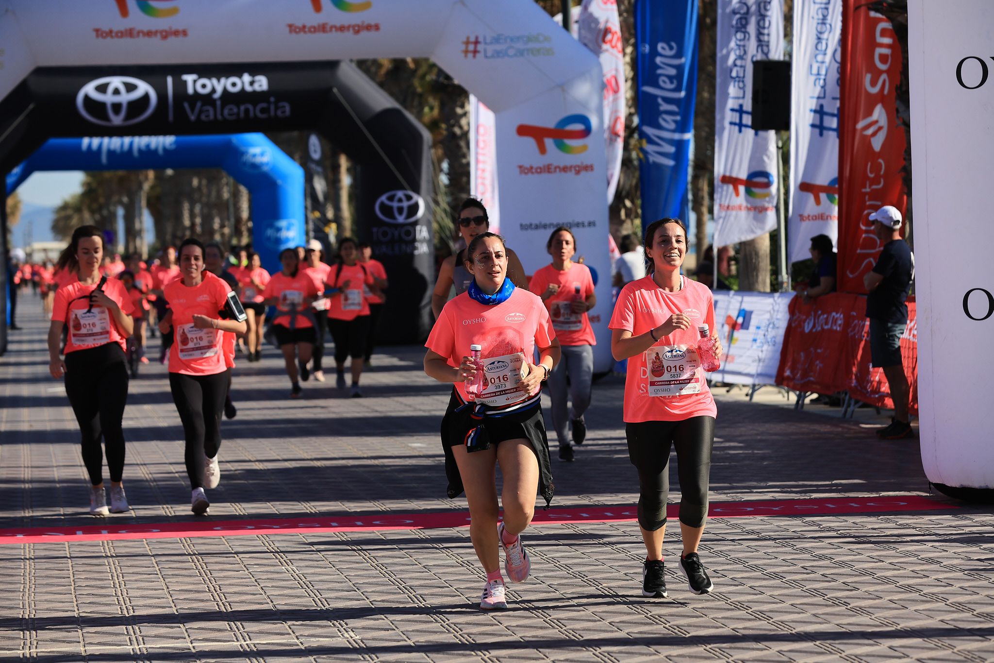 Las mejores fotos de la Carrera de la Mujer Central Lechera Asturiana de Valencia. 0786