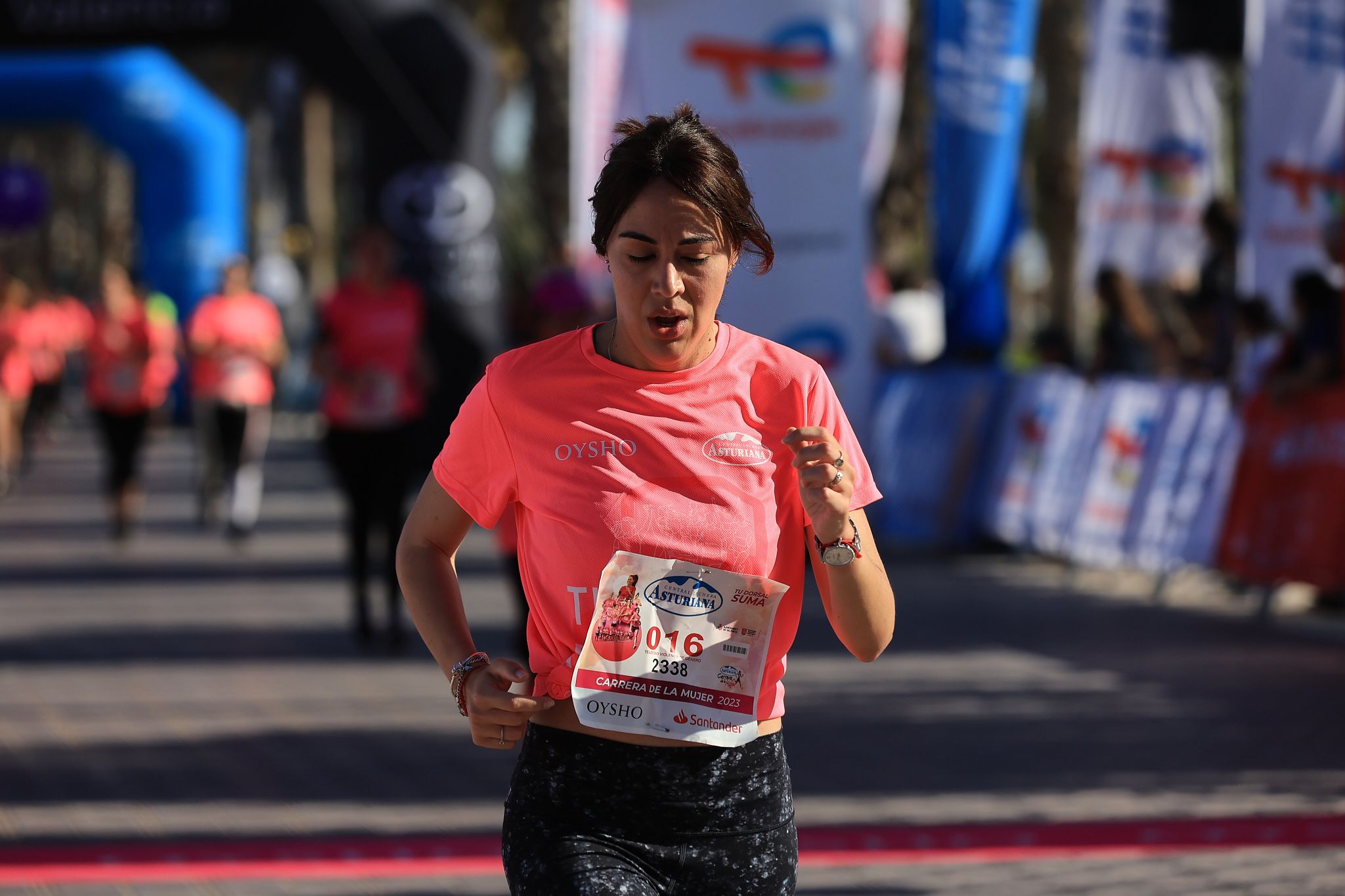 Las mejores fotos de la Carrera de la Mujer Central Lechera Asturiana de Valencia. 0794