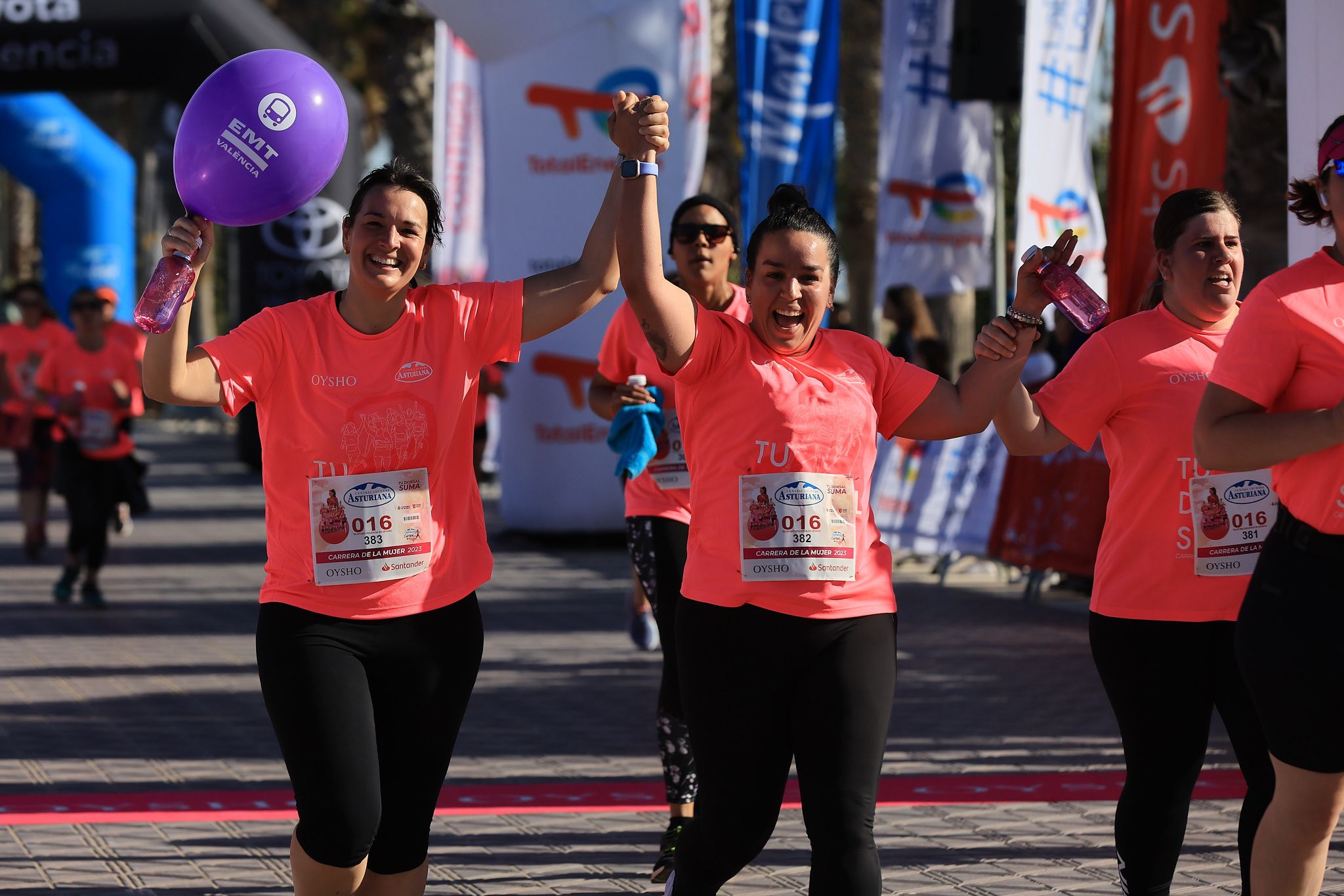 Las mejores fotos de la Carrera de la Mujer Central Lechera Asturiana de Valencia. 0803