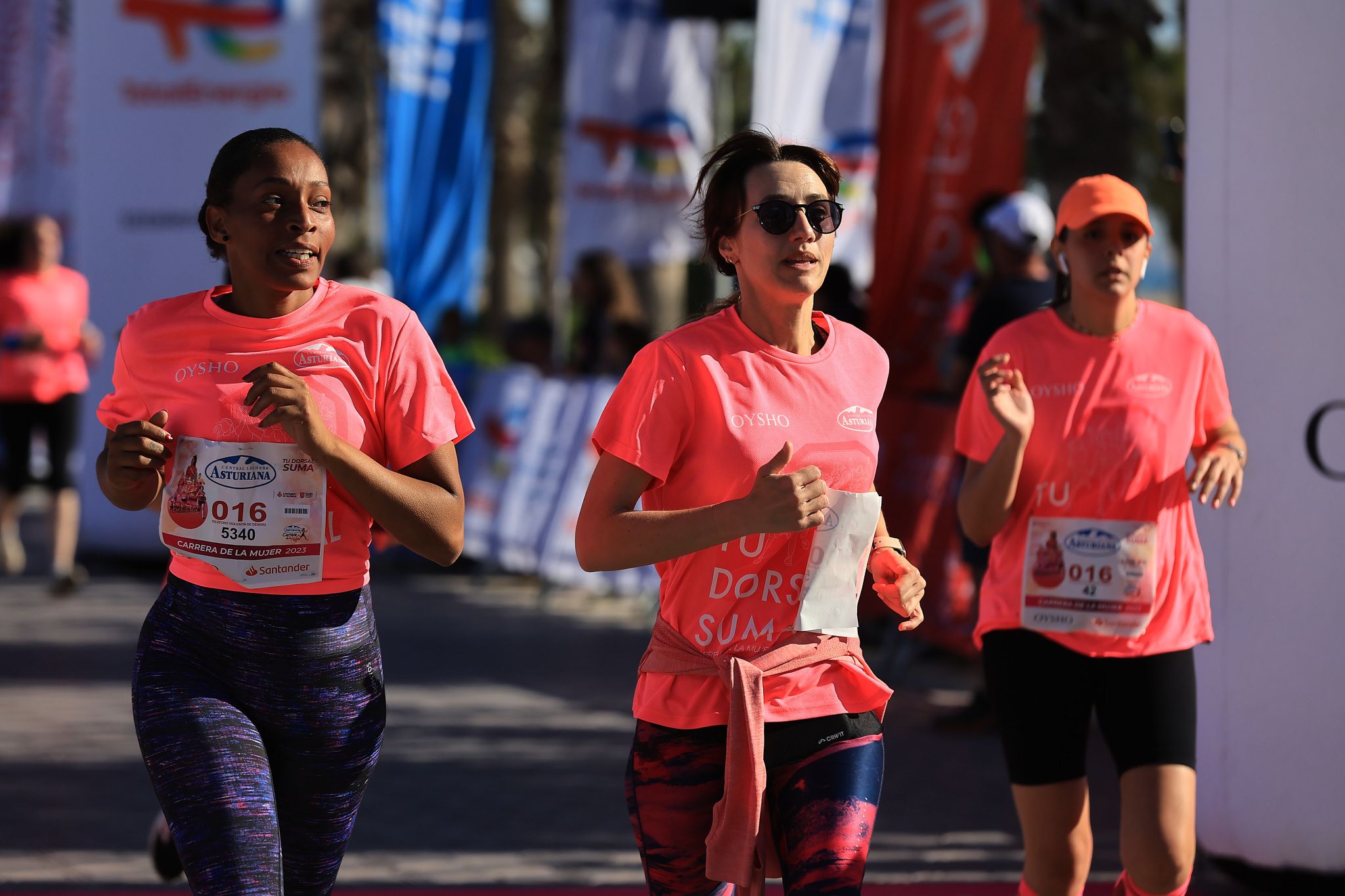 Las mejores fotos de la Carrera de la Mujer Central Lechera Asturiana de Valencia. 0807