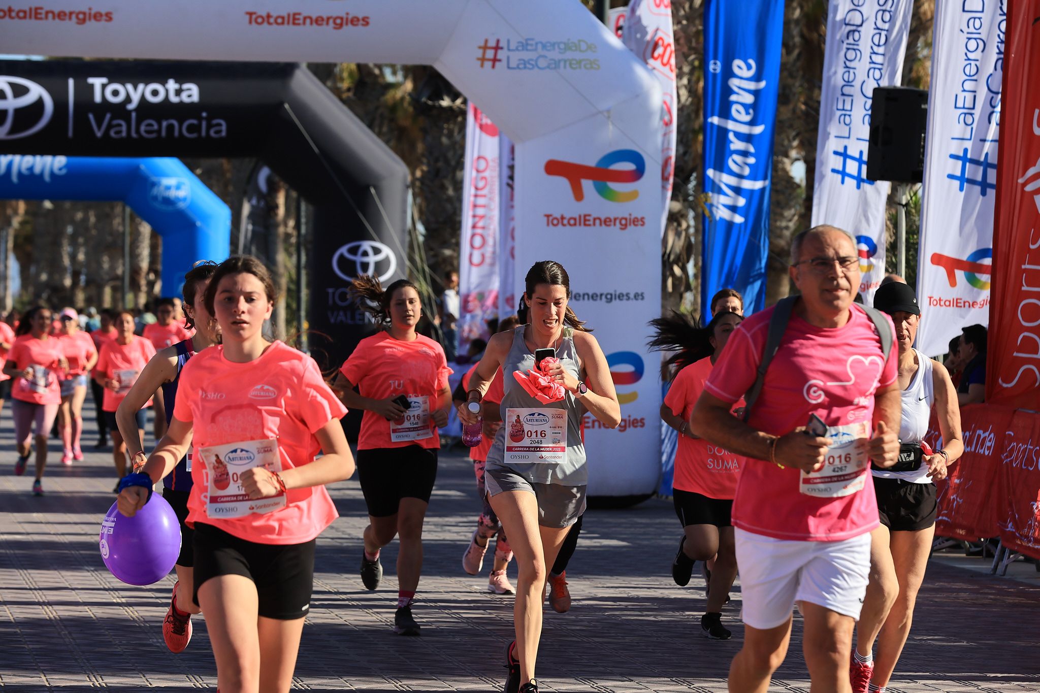 Las mejores fotos de la Carrera de la Mujer Central Lechera Asturiana de Valencia. 0616