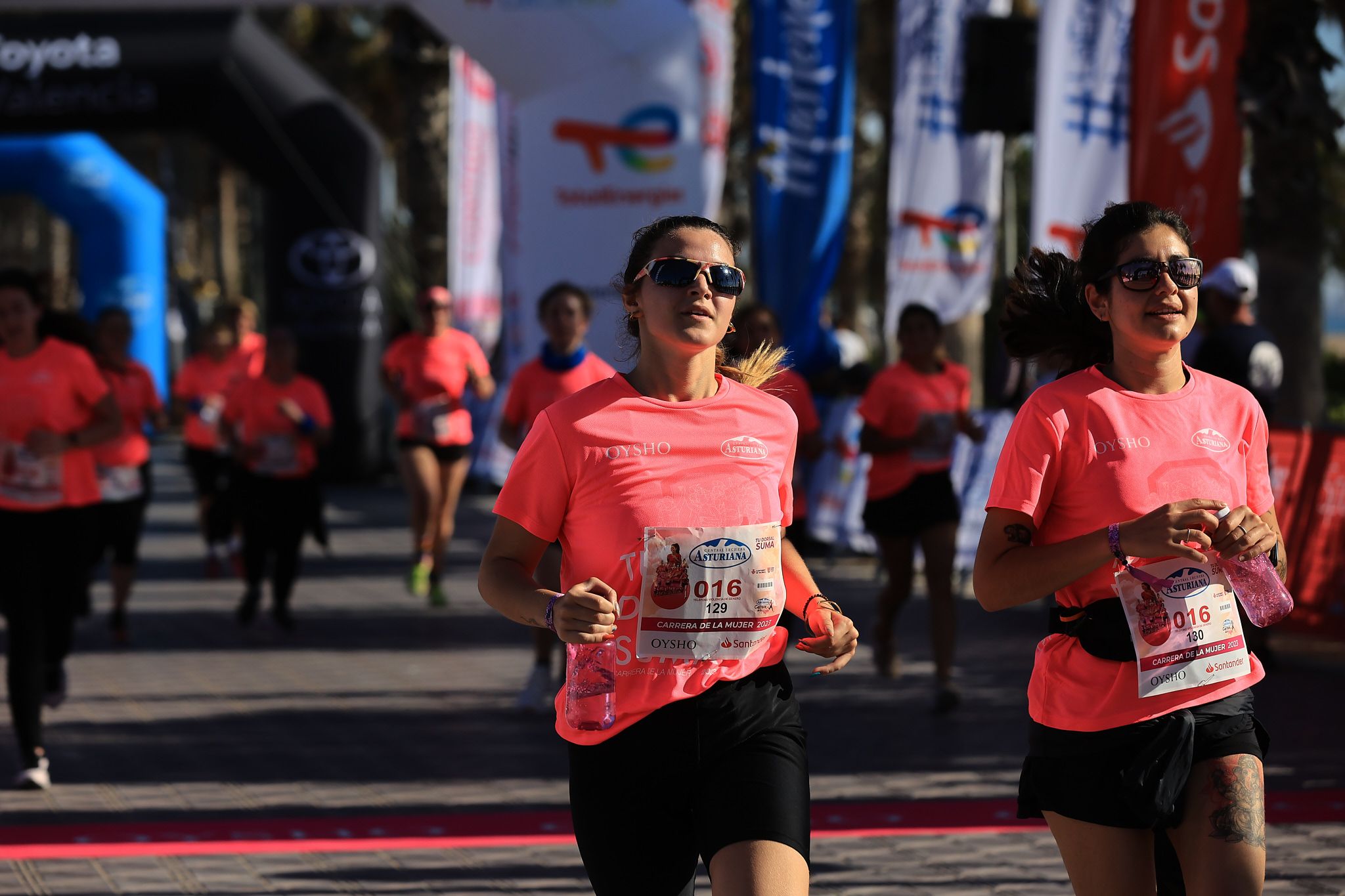 Las mejores fotos de la Carrera de la Mujer Central Lechera Asturiana de Valencia. 0824