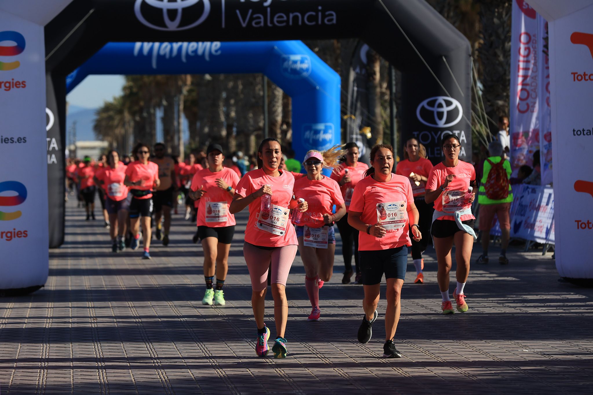 Las mejores fotos de la Carrera de la Mujer Central Lechera Asturiana de Valencia. 0618