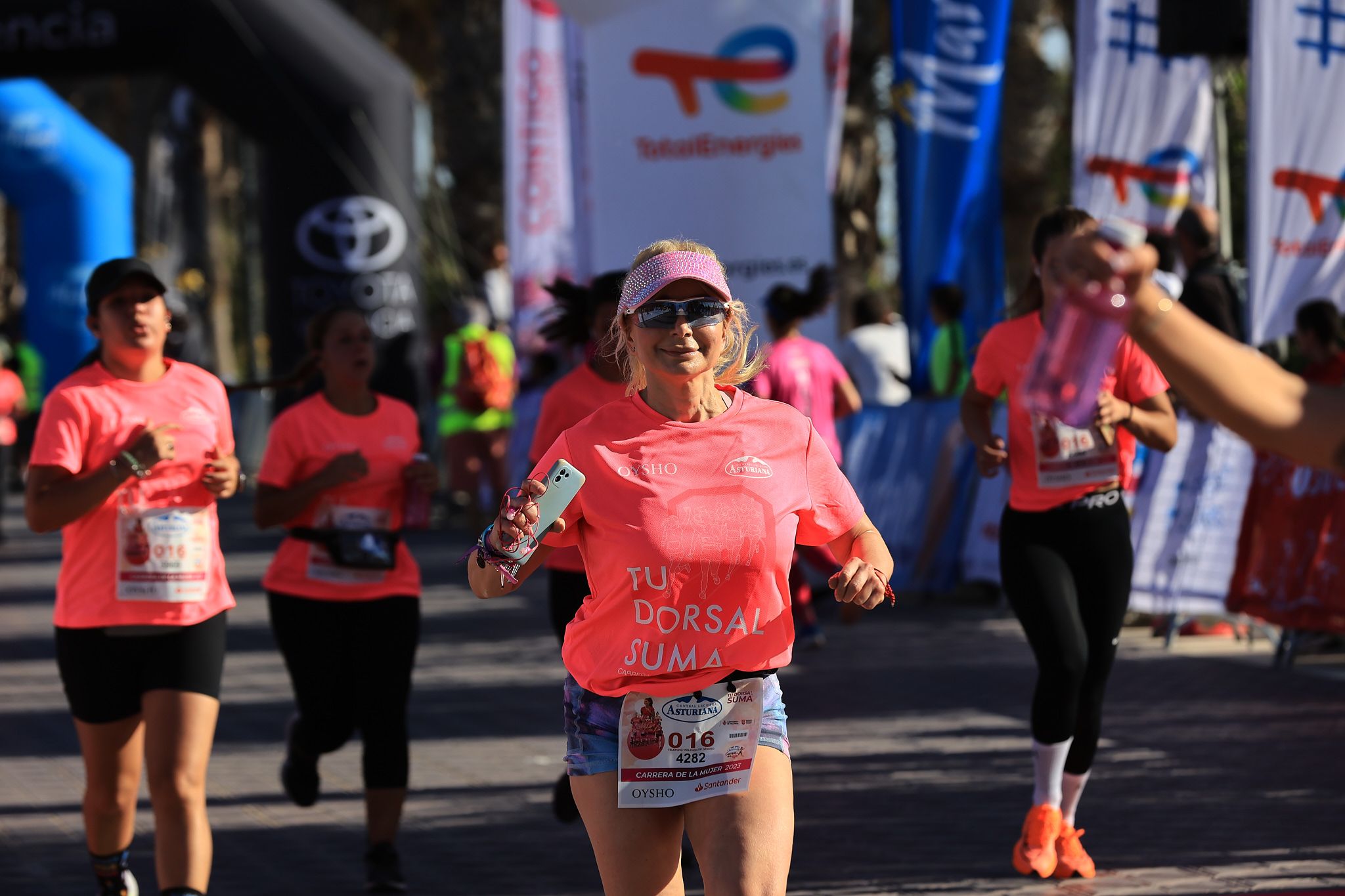 Las mejores fotos de la Carrera de la Mujer Central Lechera Asturiana de Valencia. 0619