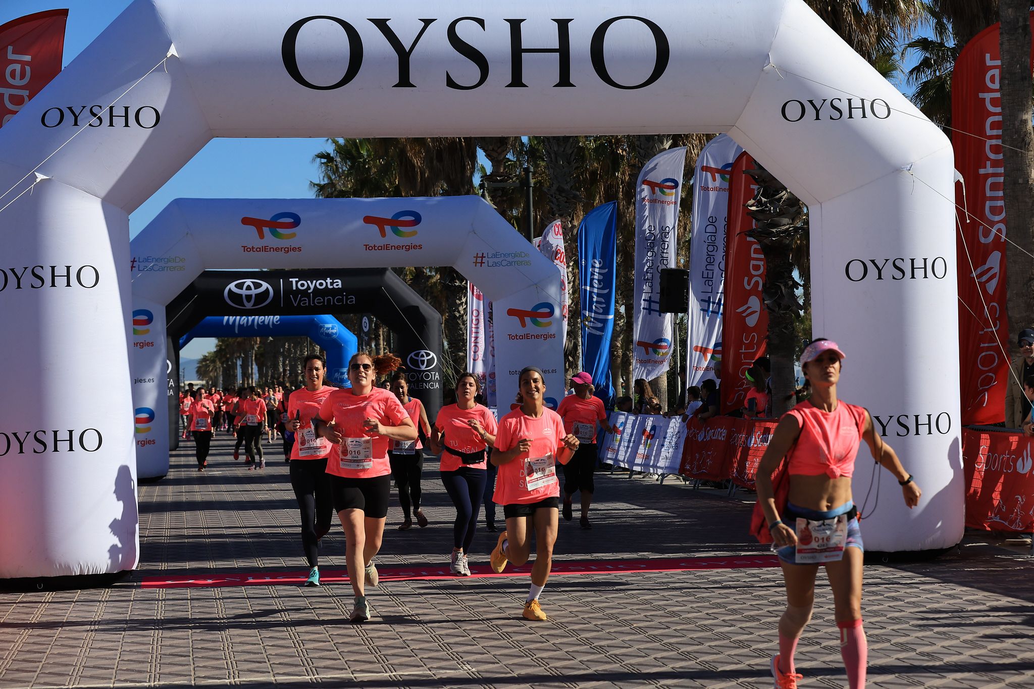 Las mejores fotos de la Carrera de la Mujer Central Lechera Asturiana de Valencia. 0831
