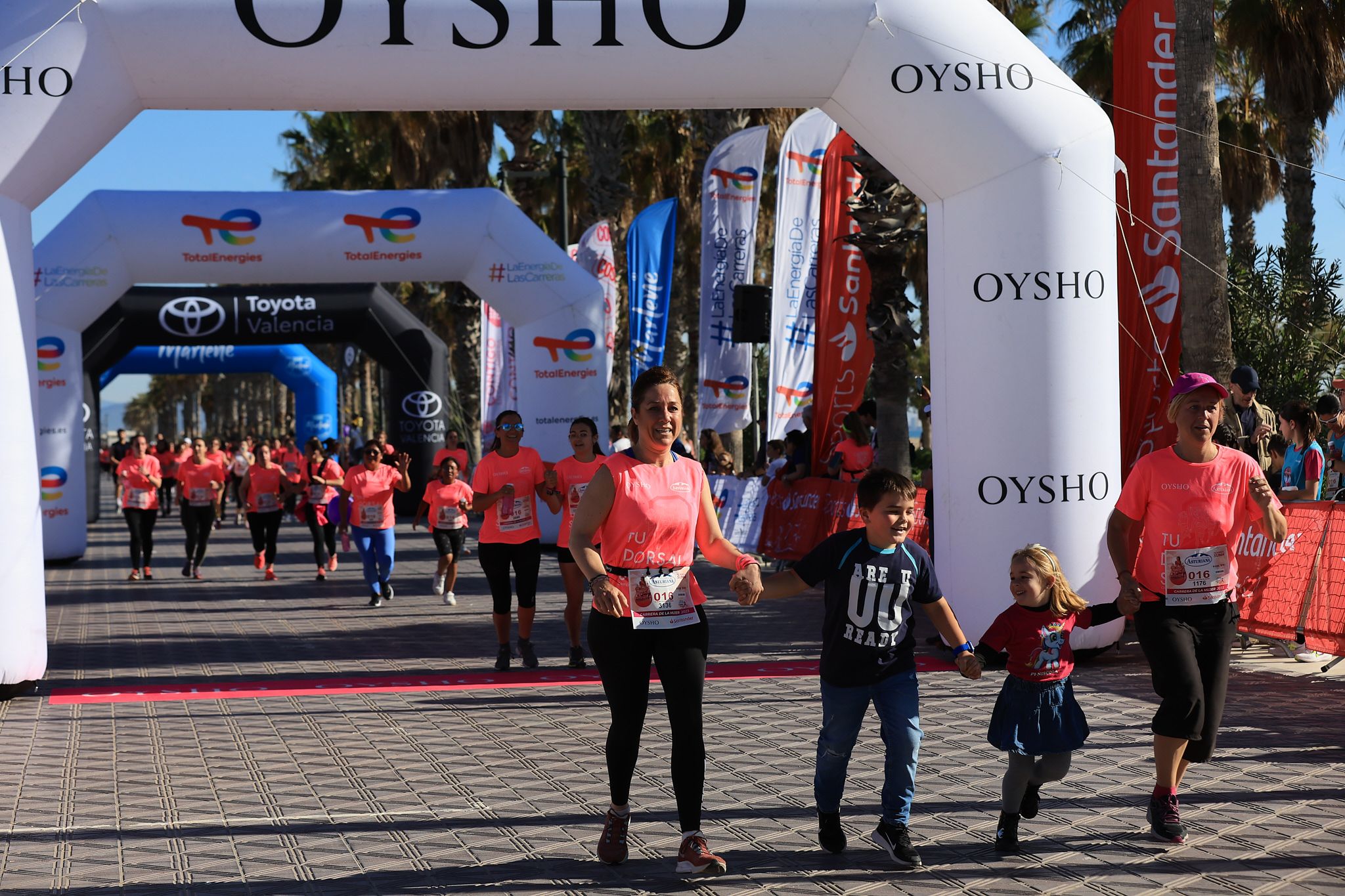 Las mejores fotos de la Carrera de la Mujer Central Lechera Asturiana de Valencia. 0833