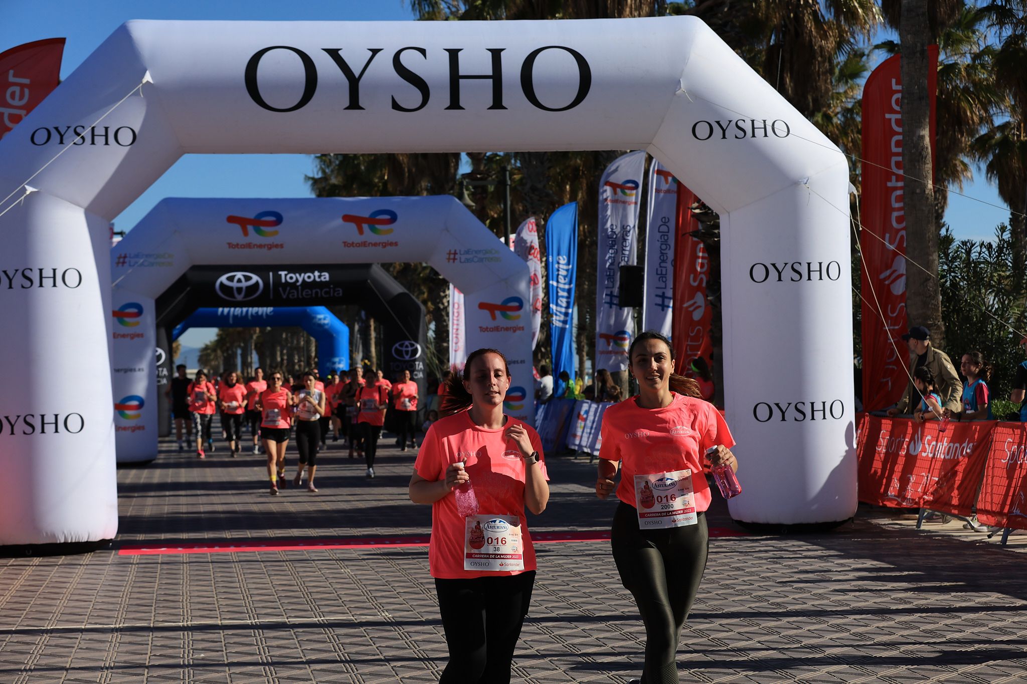 Las mejores fotos de la Carrera de la Mujer Central Lechera Asturiana de Valencia. 0836