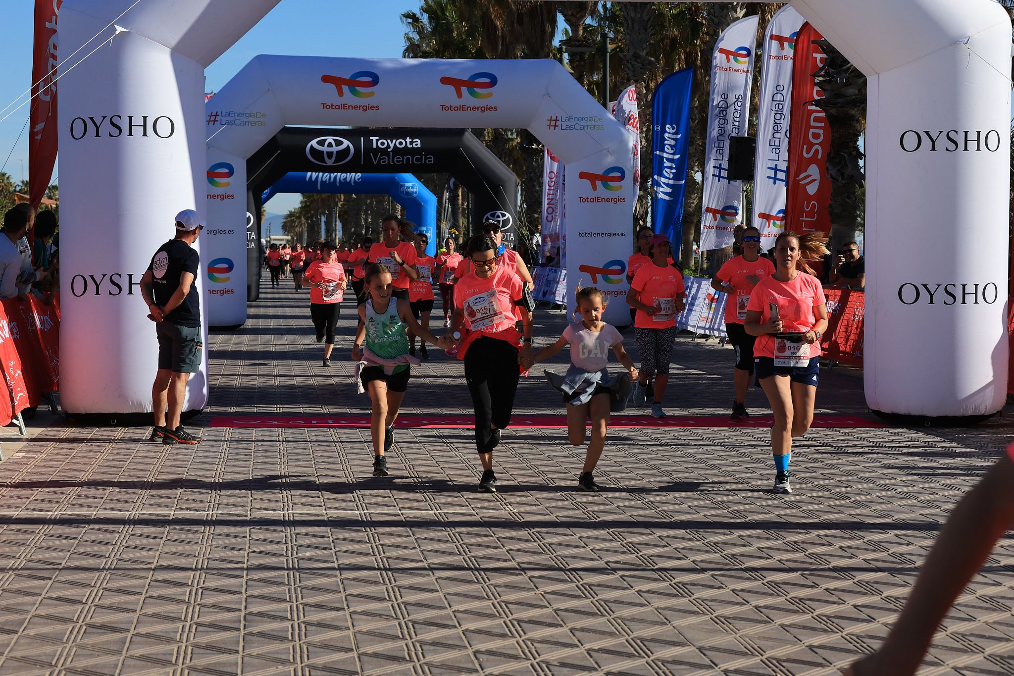 Las mejores fotos de la Carrera de la Mujer Central Lechera Asturiana de Valencia. 0632