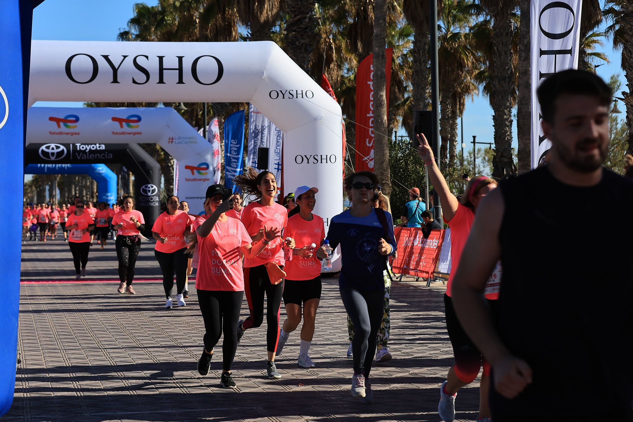 Las mejores fotos de la Carrera de la Mujer Central Lechera Asturiana de Valencia. 0843